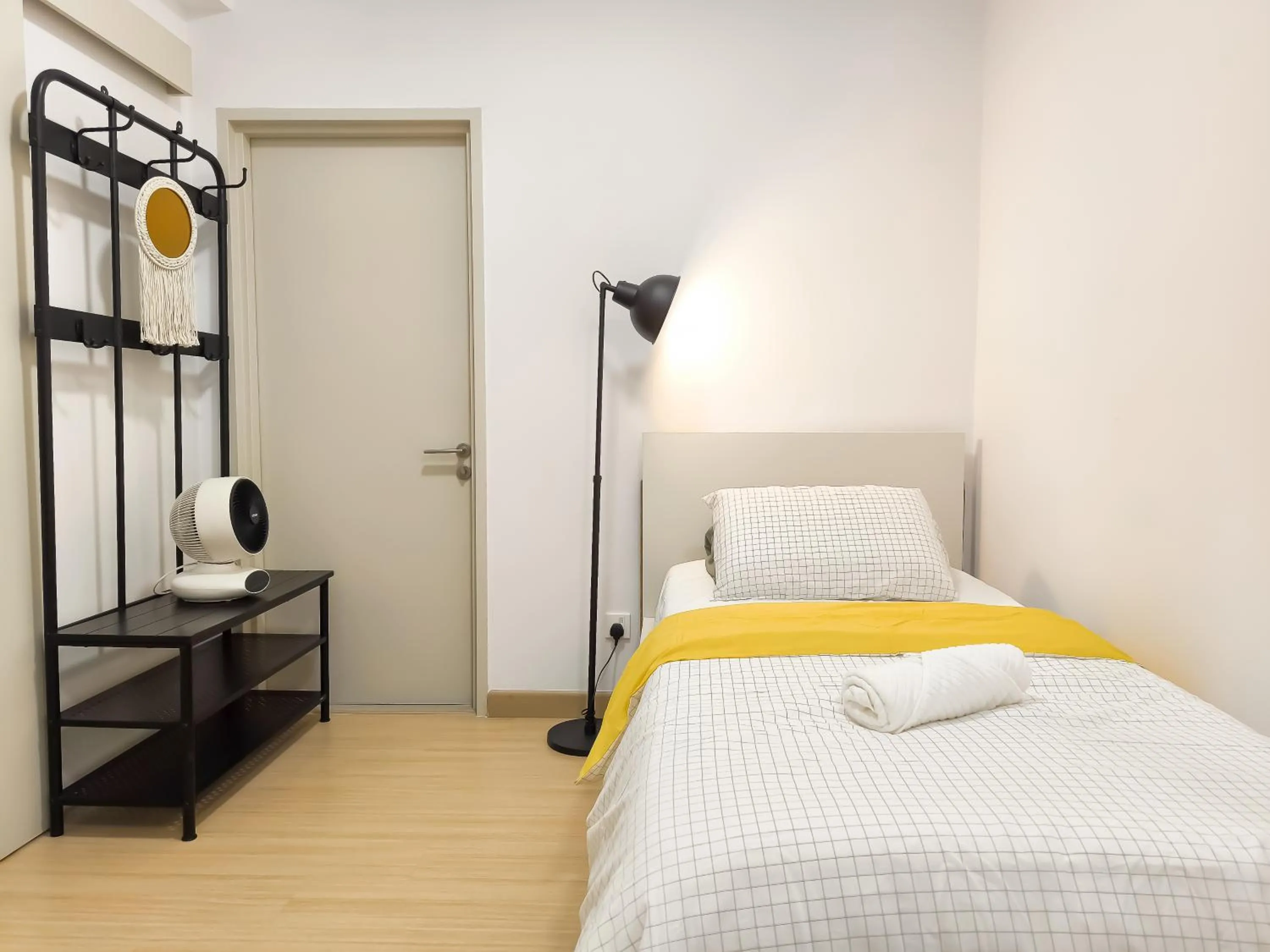 Bed in Kuchai Sentral by Manhattan Group