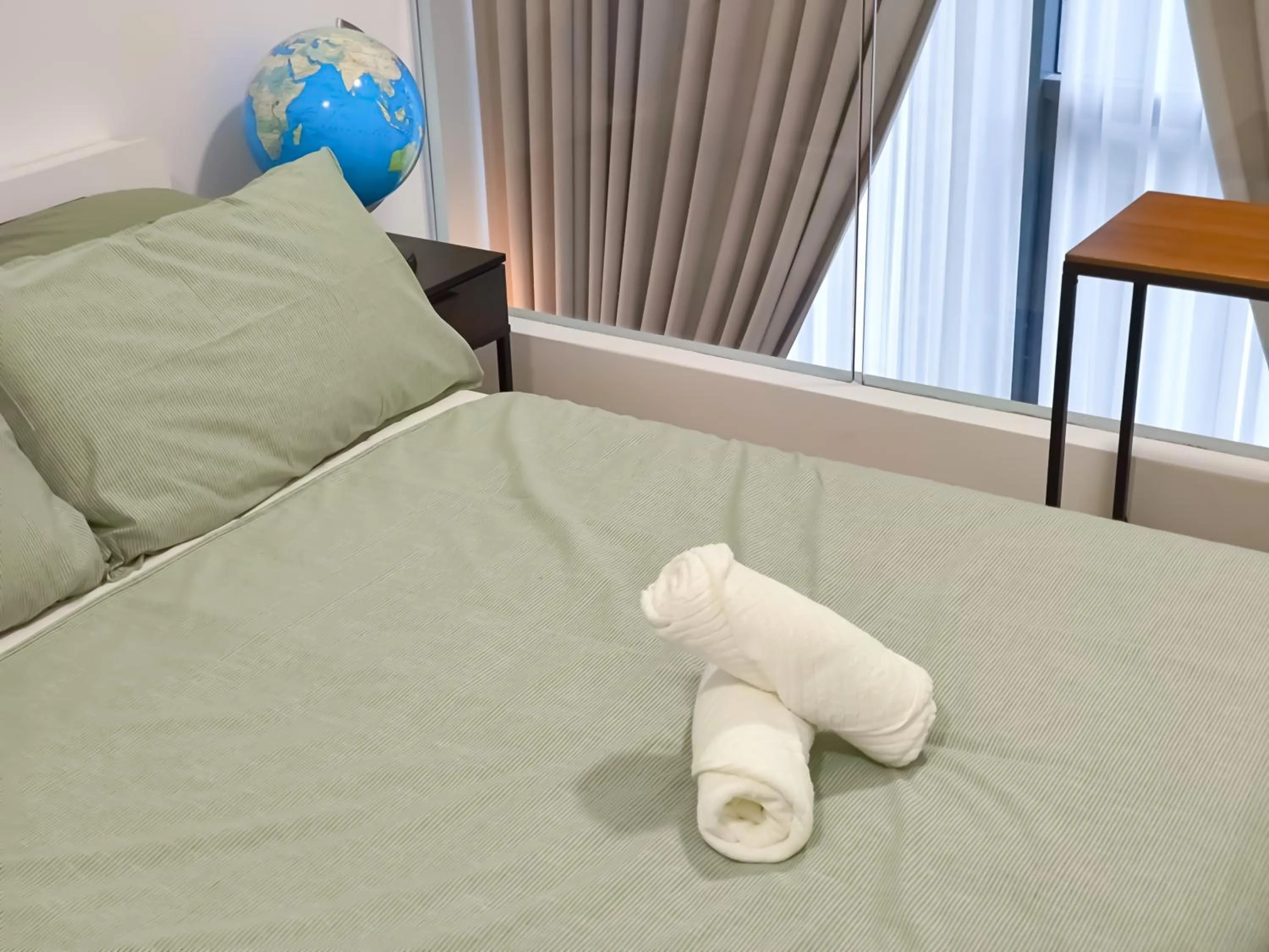 Bed in Kuchai Sentral by Manhattan Group