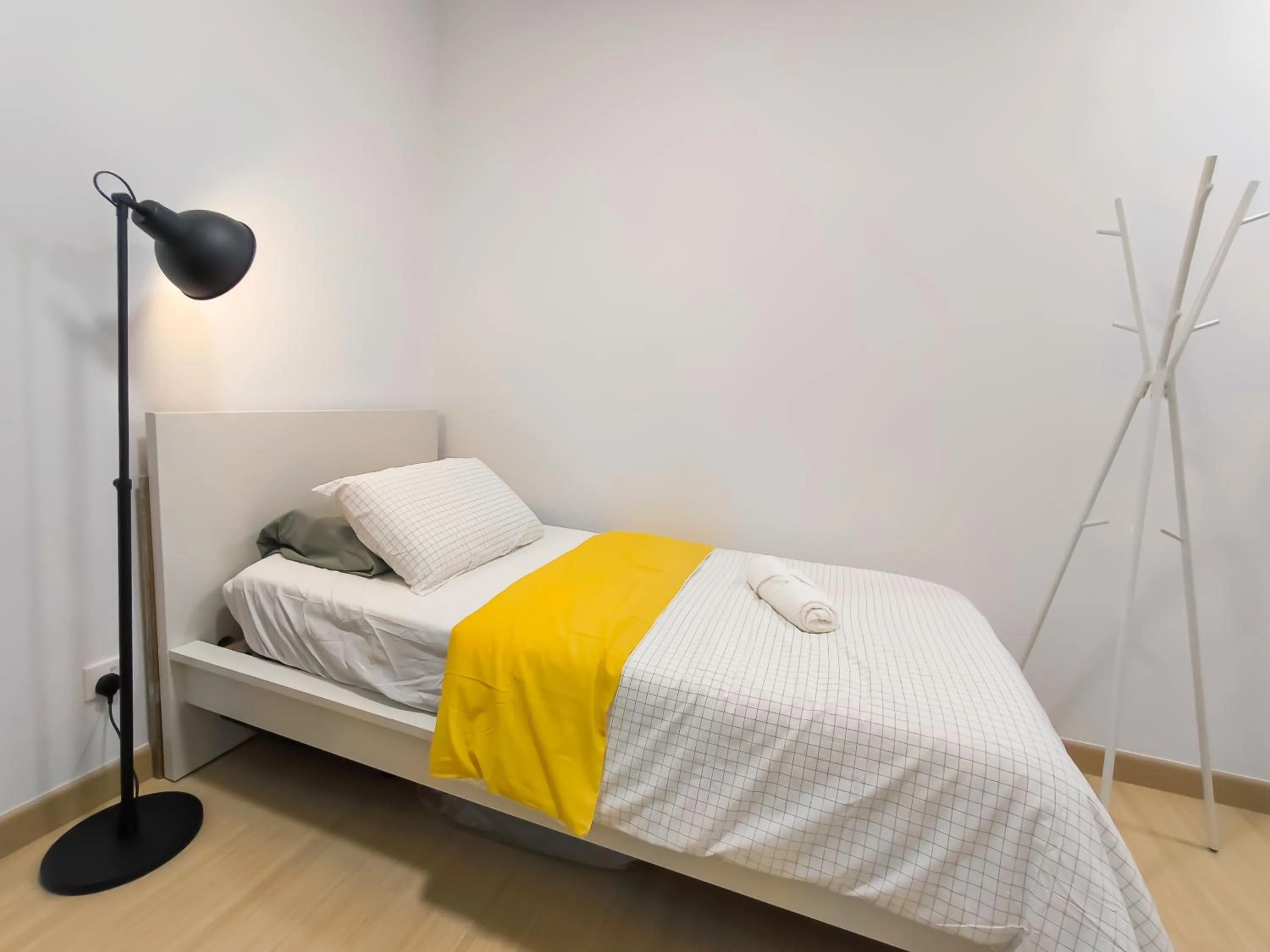 Bed in Kuchai Sentral by Manhattan Group