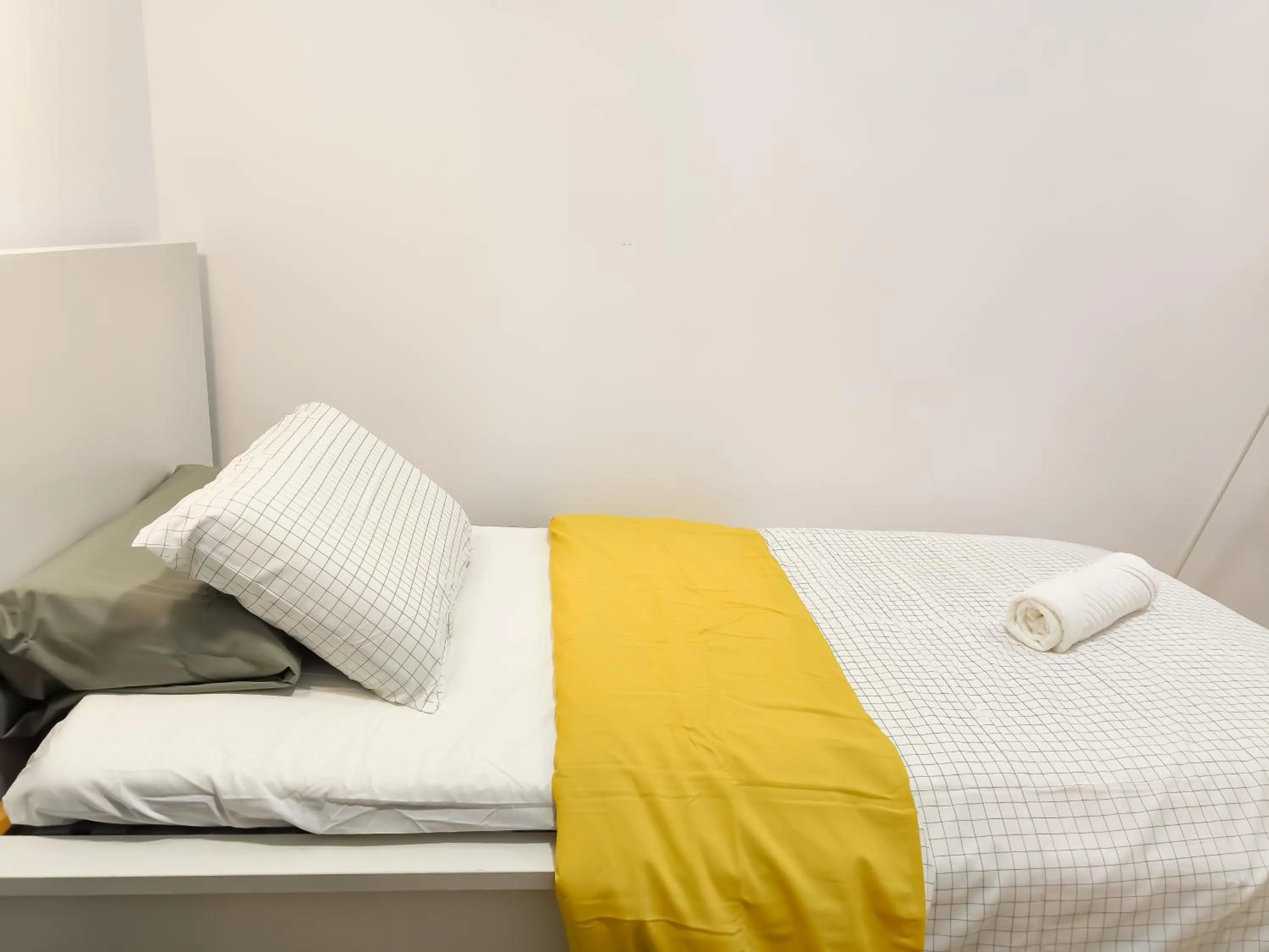 Bed in Kuchai Sentral by Manhattan Group