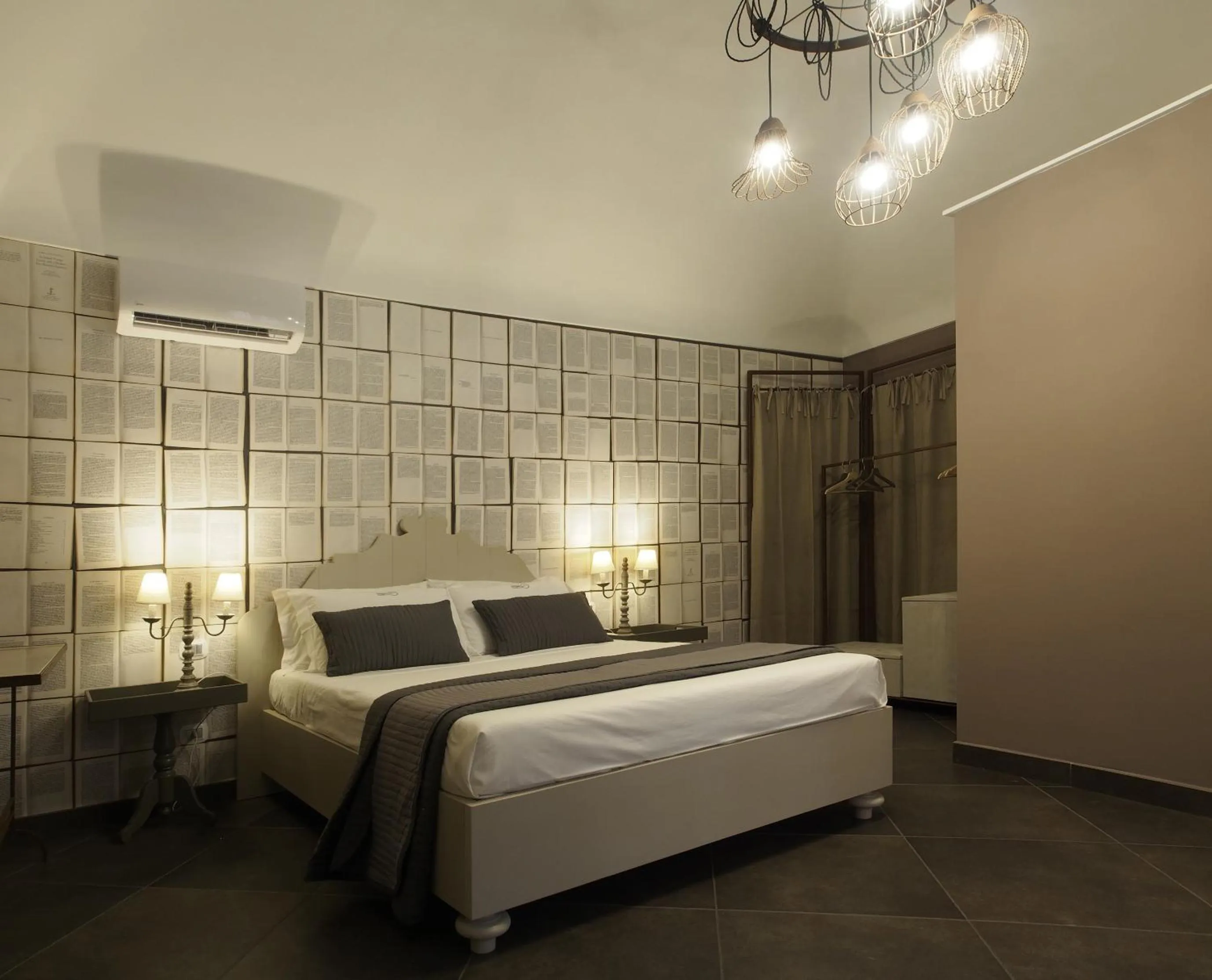 Bed in Terrazzani Suite