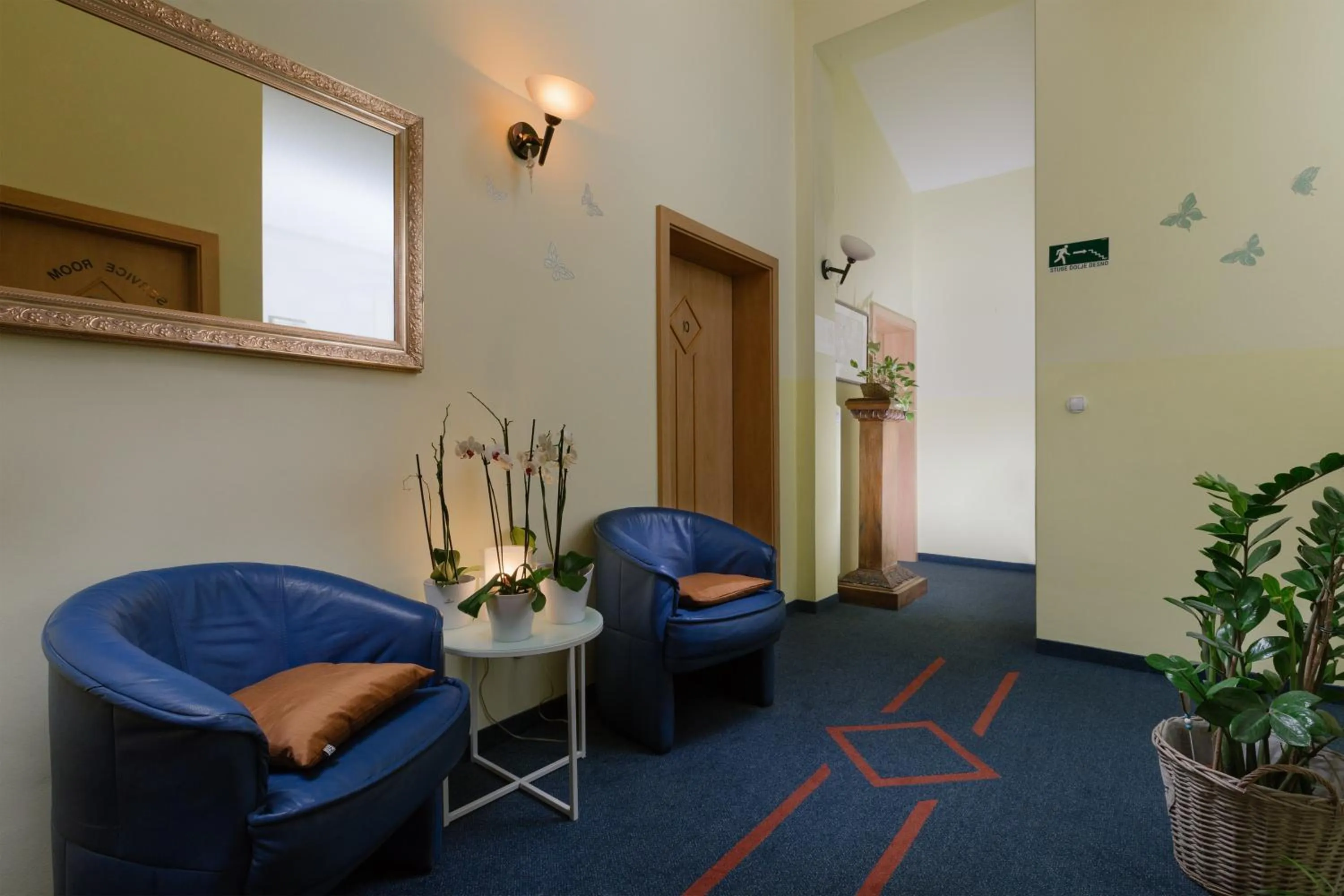 Seating area in Hotel Scaletta