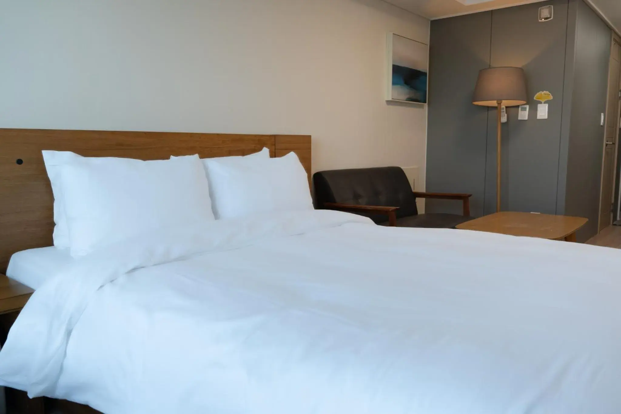 Bed in Sokcho Marina Hotel Bed in Sokcho Marina Hotel