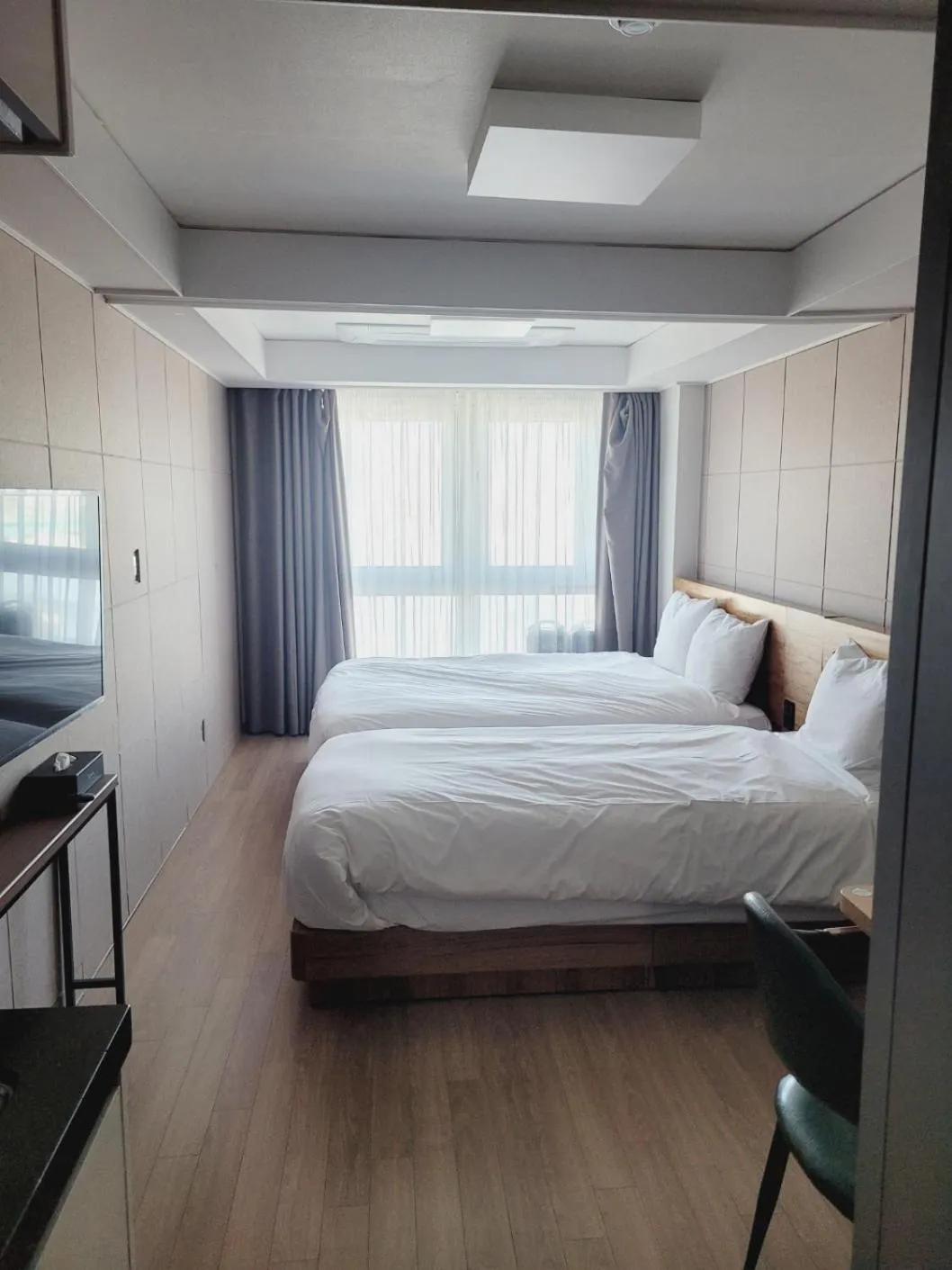 Bed in Sokcho Marina Hotel