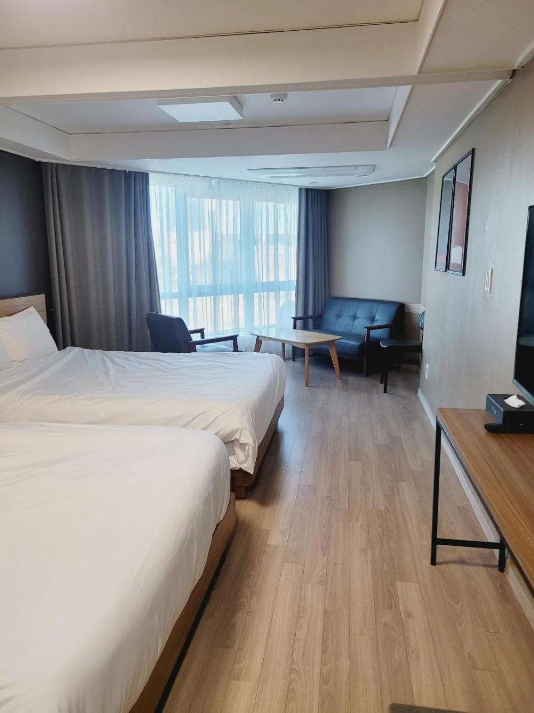 Bed in Sokcho Marina Hotel