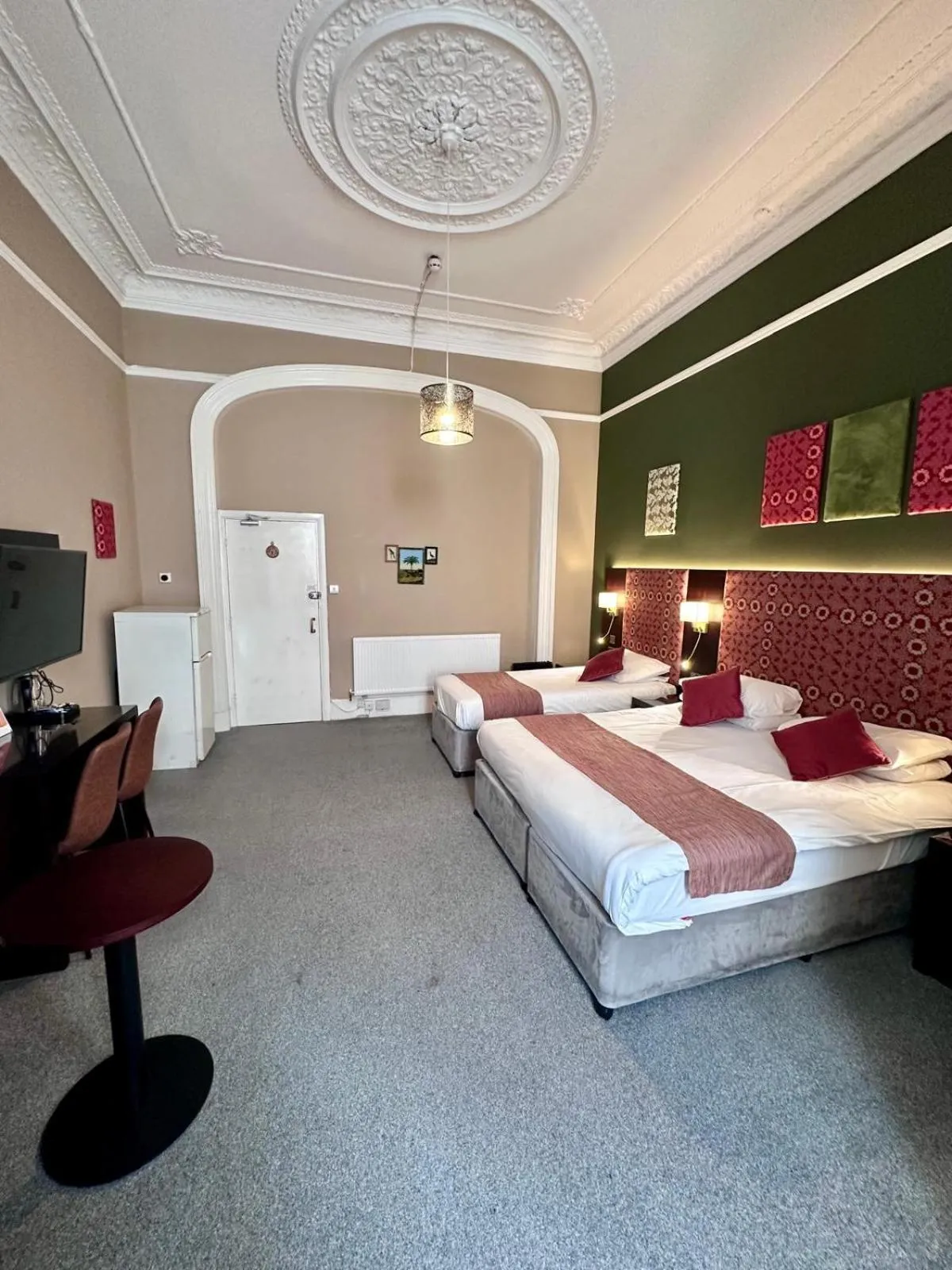 Photo of the whole room, Bed in Acacia Hotel