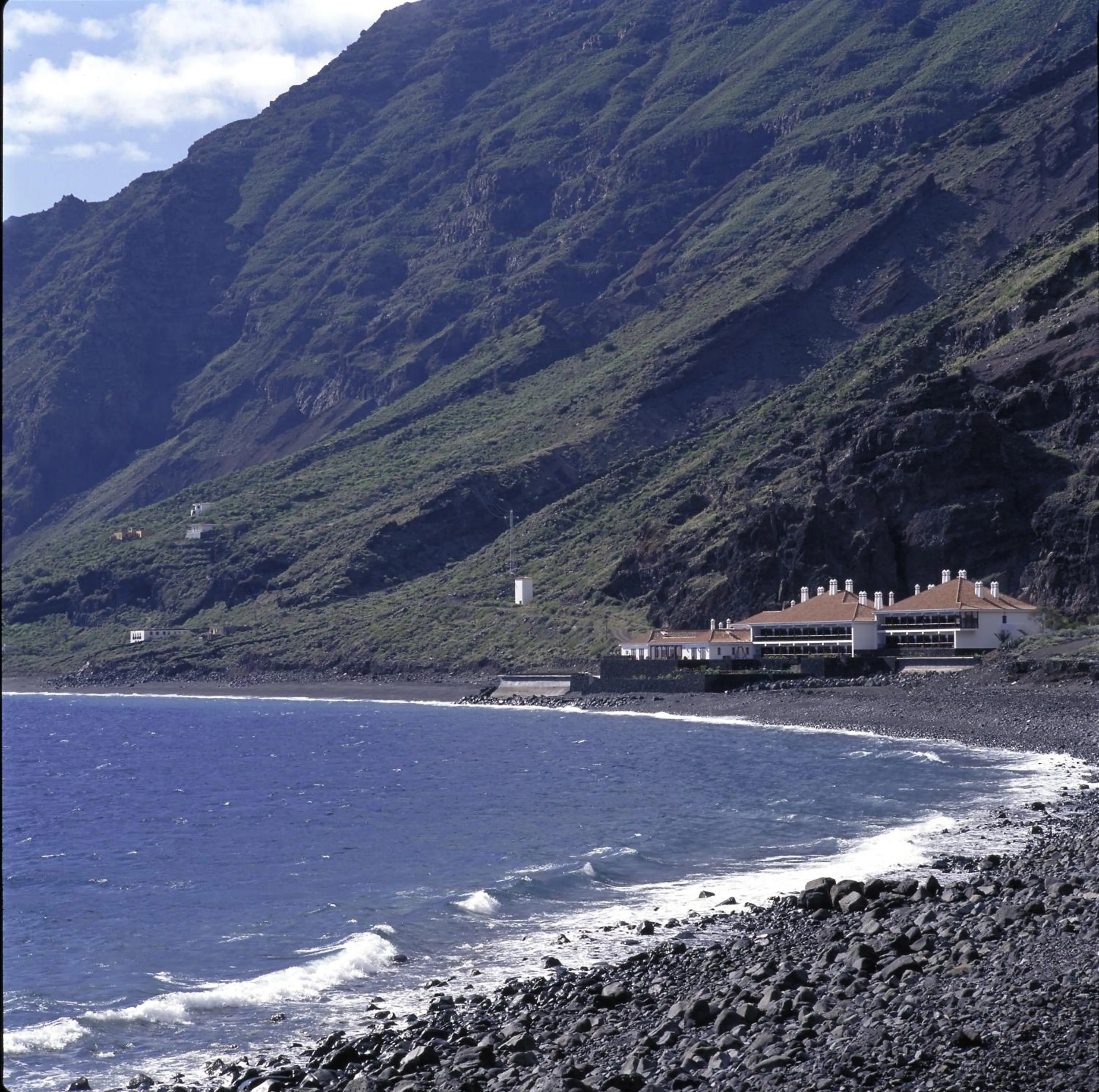 Facade/entrance in Parador de El Hierro