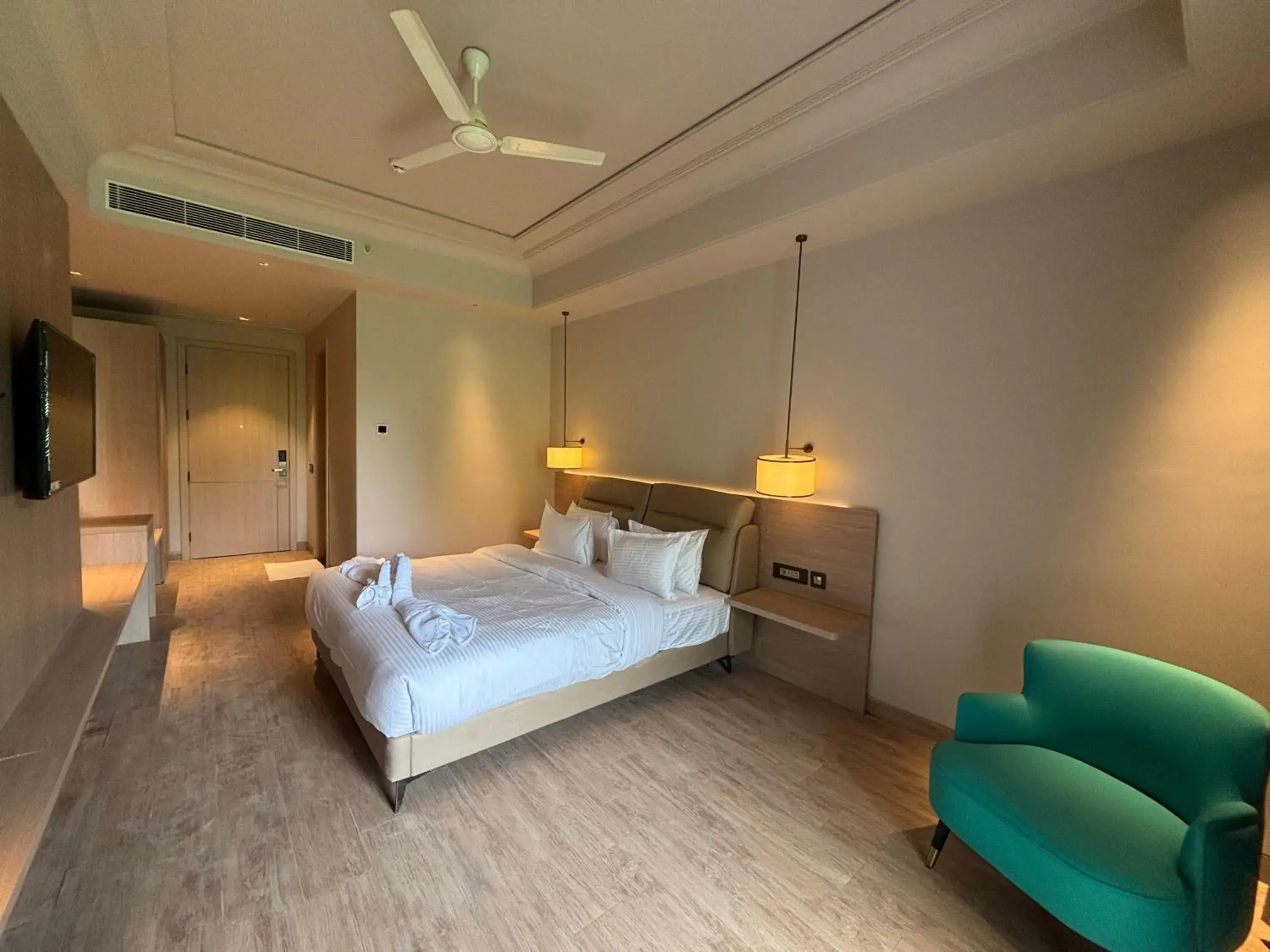 Bed in The Supreme Hotel and Banquet Bed in The Supreme Hotel and Banquet