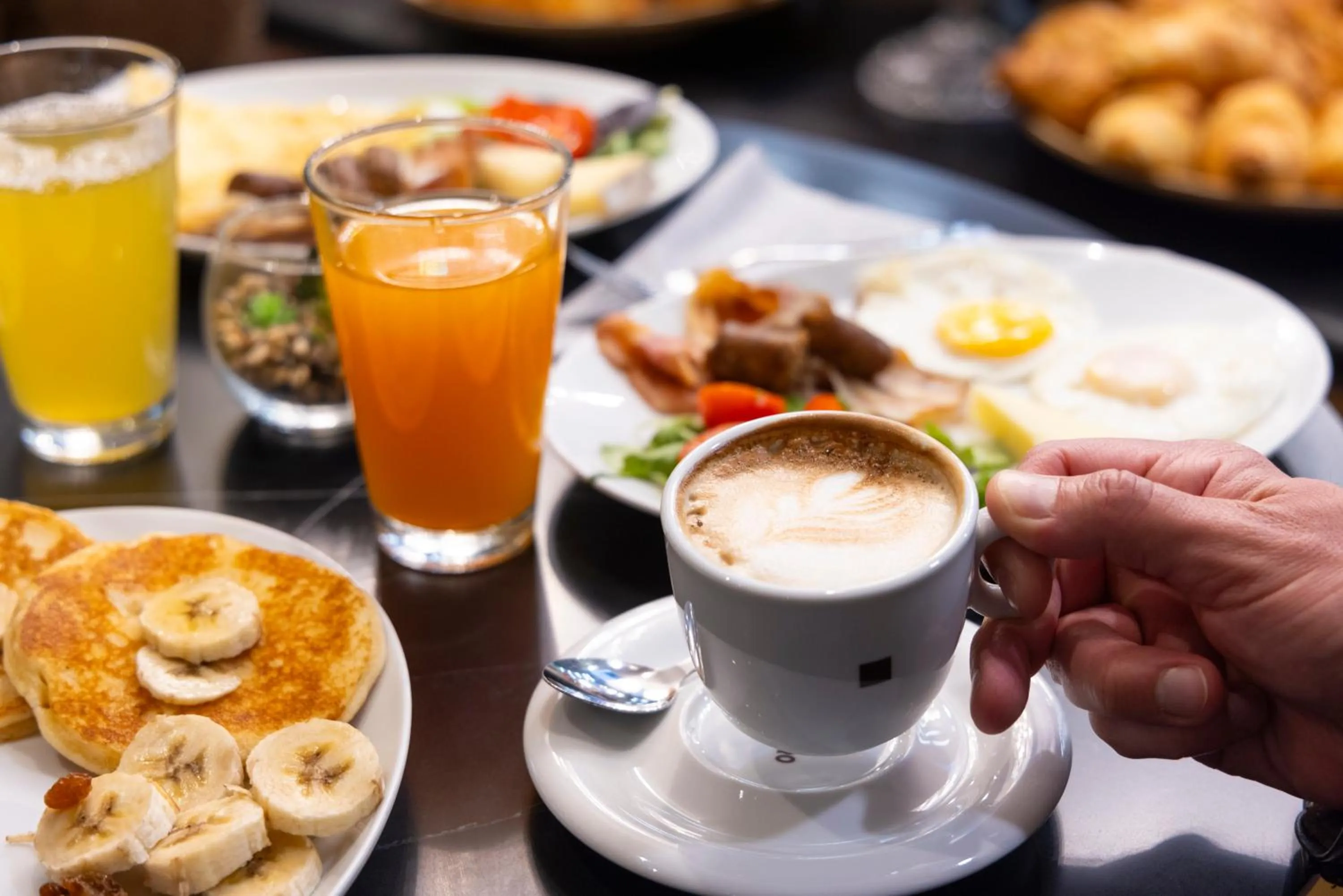 Food and drinks in Hotel Indigo Turin by IHG