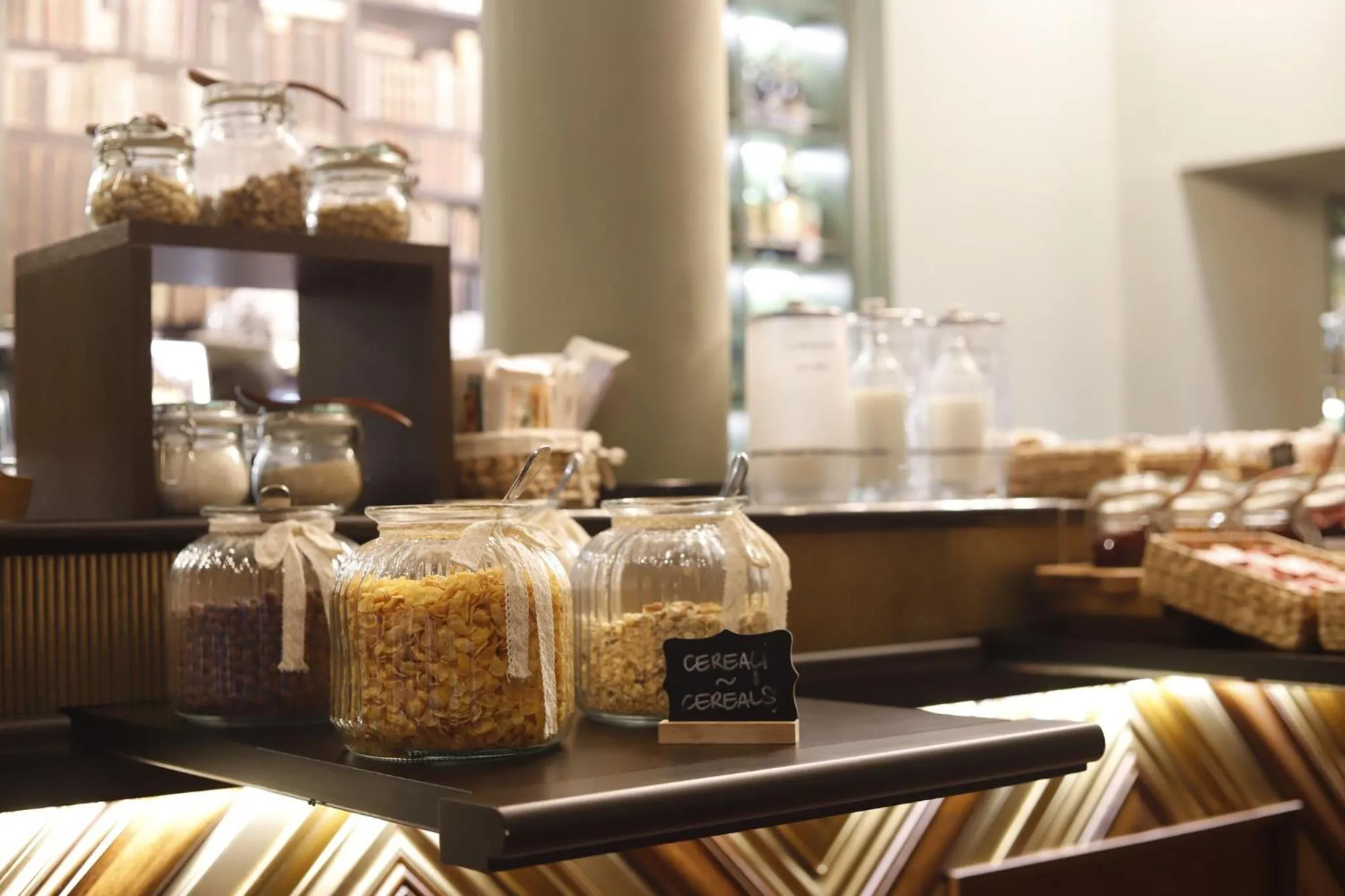 Restaurant/places to eat in Hotel Indigo Turin by IHG