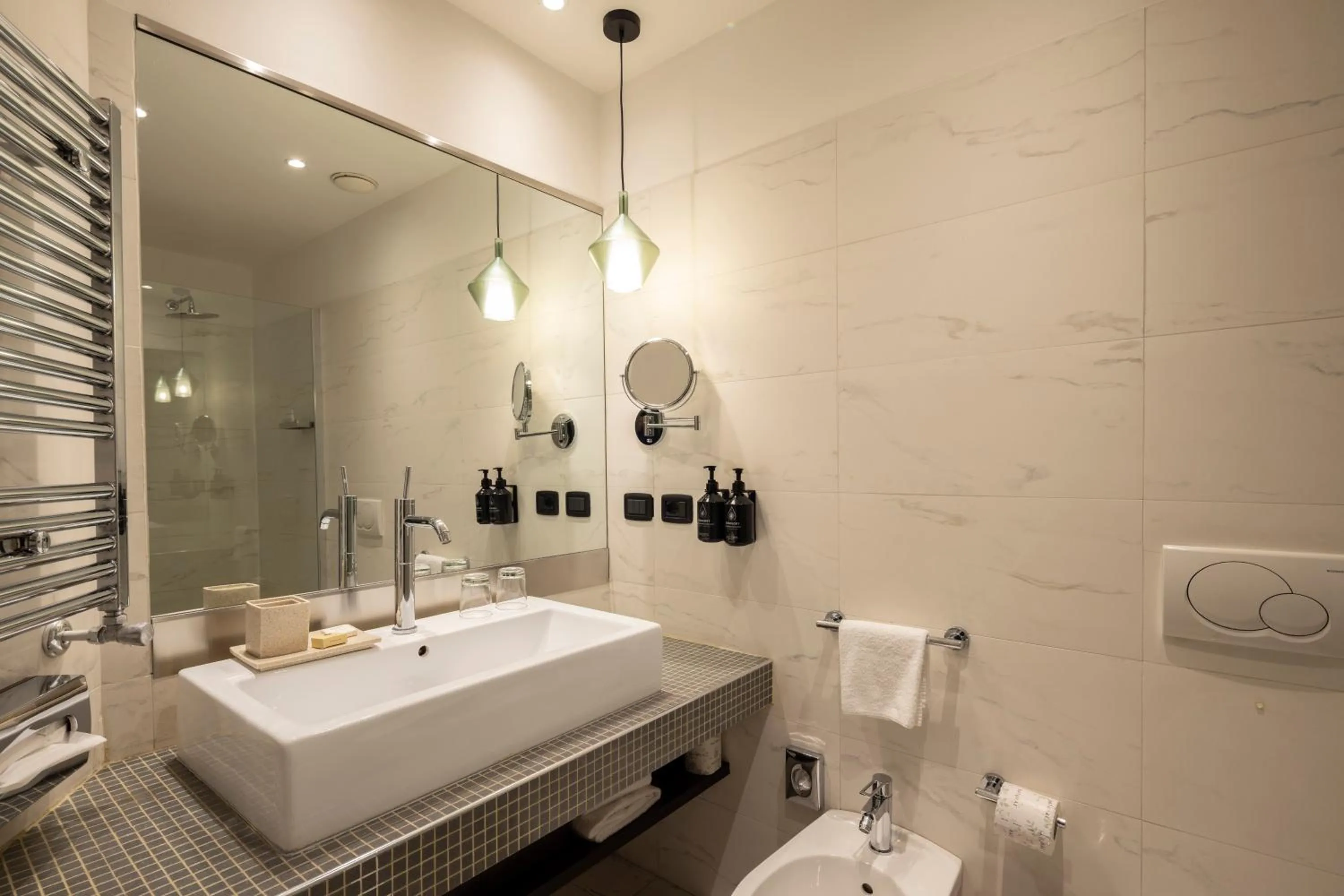 Shower in Hotel Indigo Turin by IHG