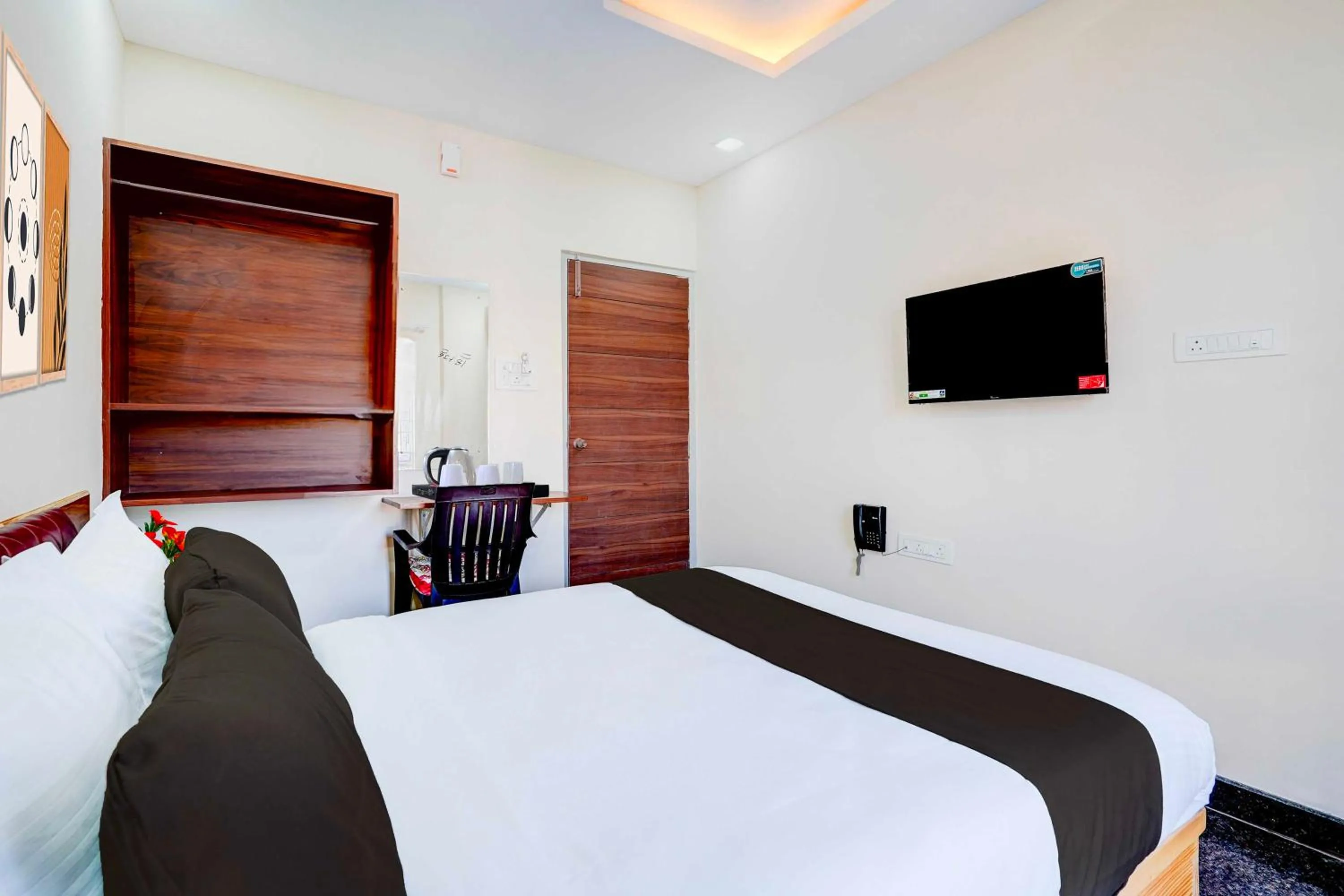 Other, Bed in Hotel O Bhattrahalli Lakeview