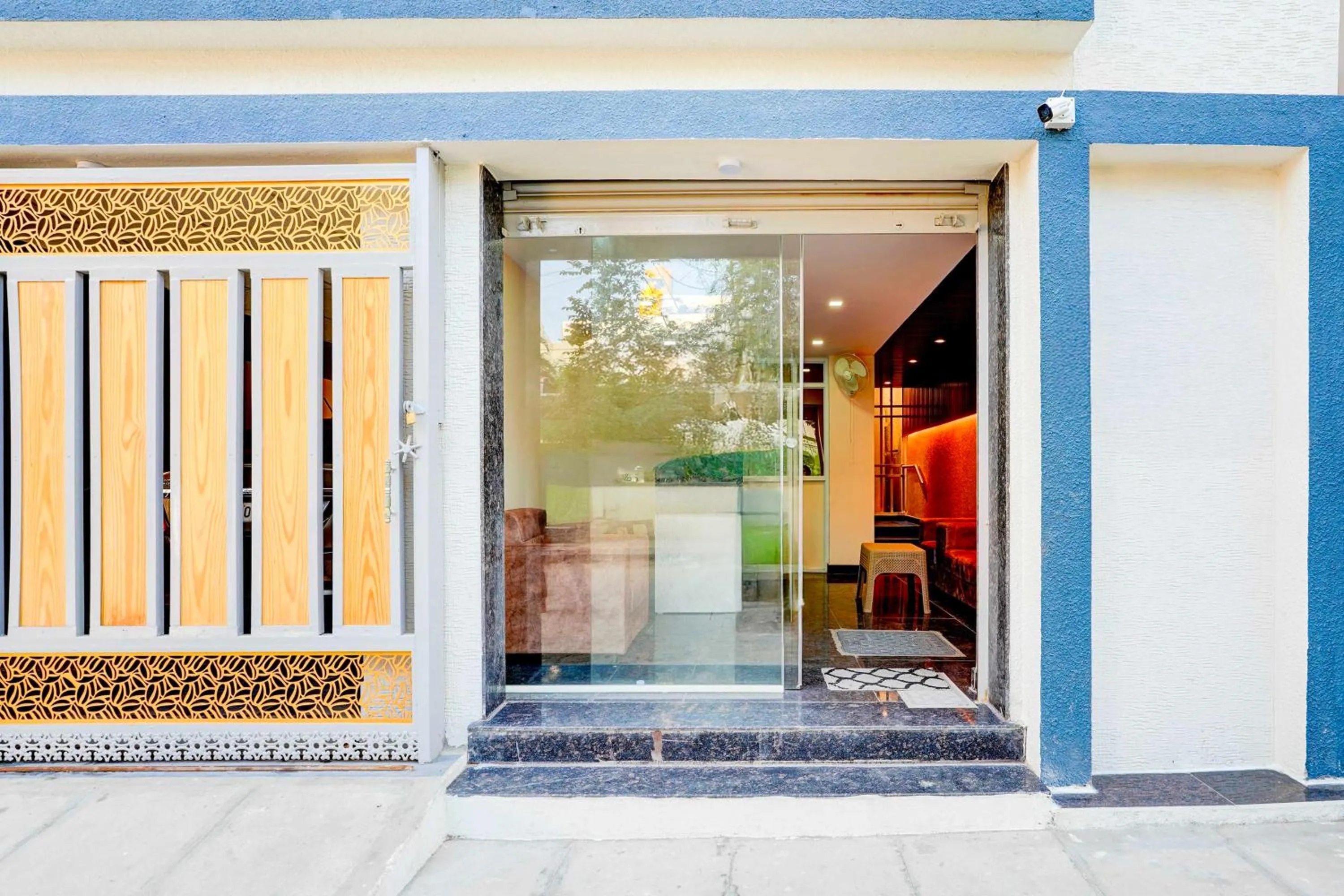 Facade/entrance in Hotel O Bhattrahalli Lakeview