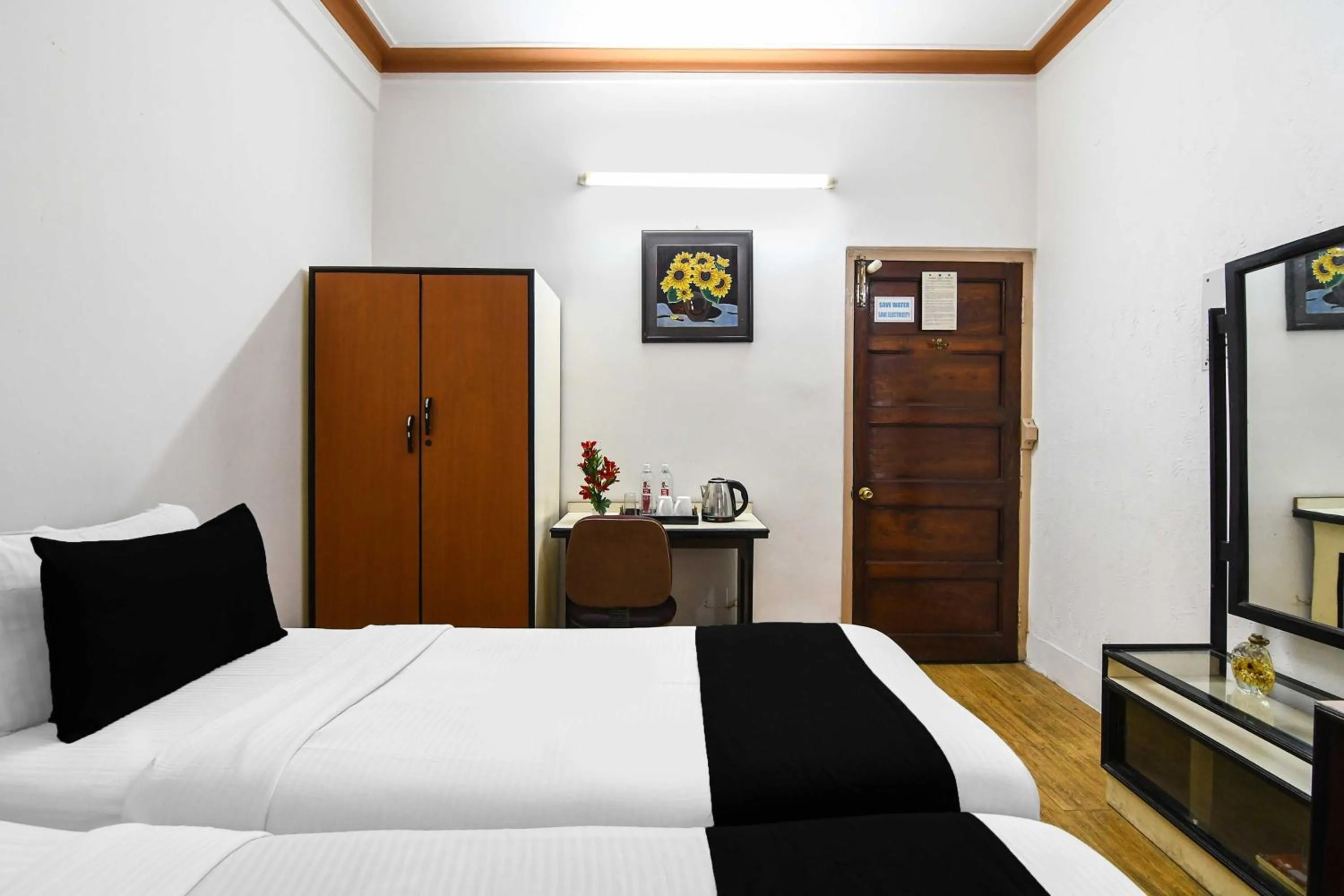 Bedroom, Bed in Hotel O Salt Lake Company Serviced