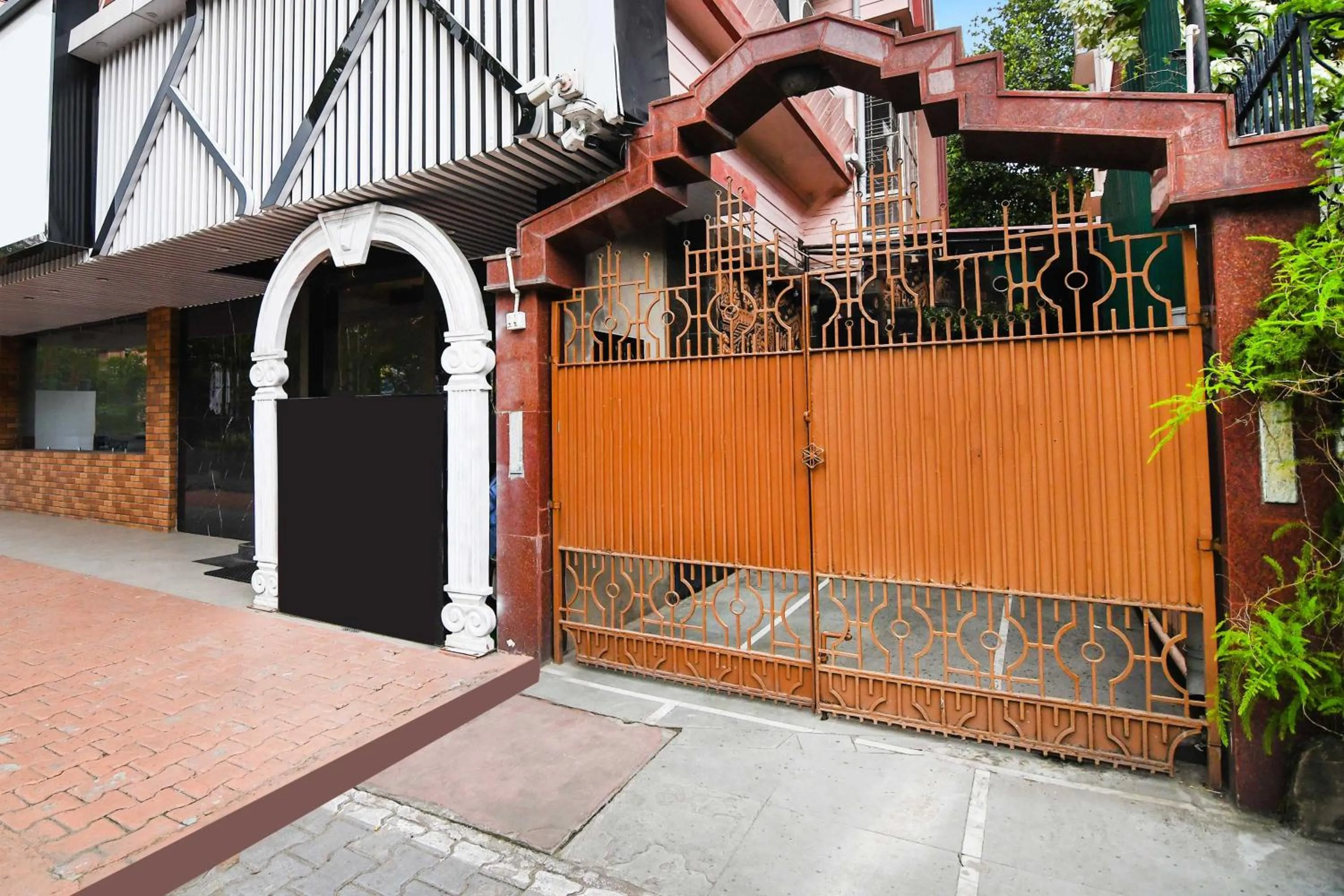 Facade/entrance in Hotel O Salt Lake Company Serviced