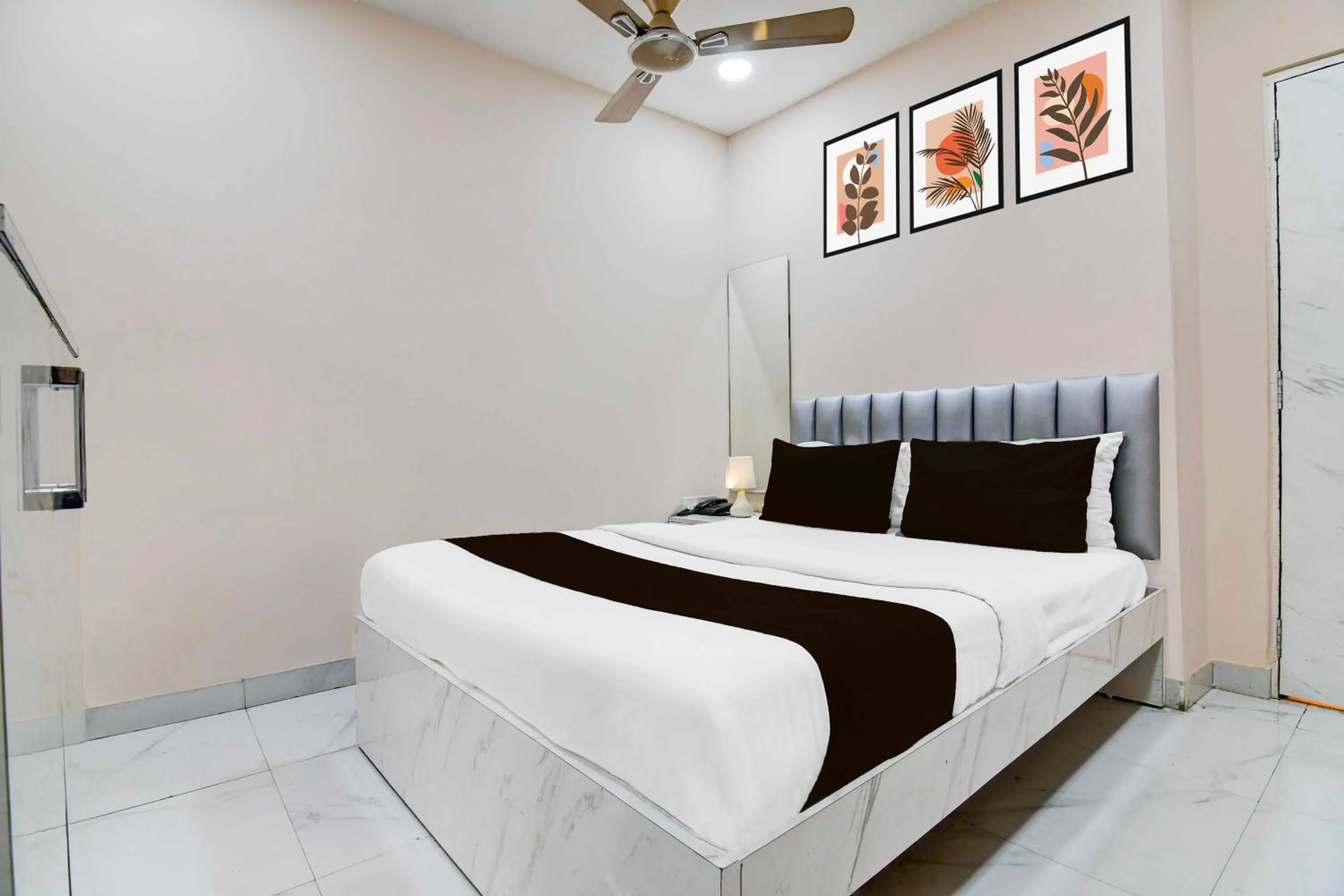 Bedroom, Bed in Collection O Marquis Street BK International