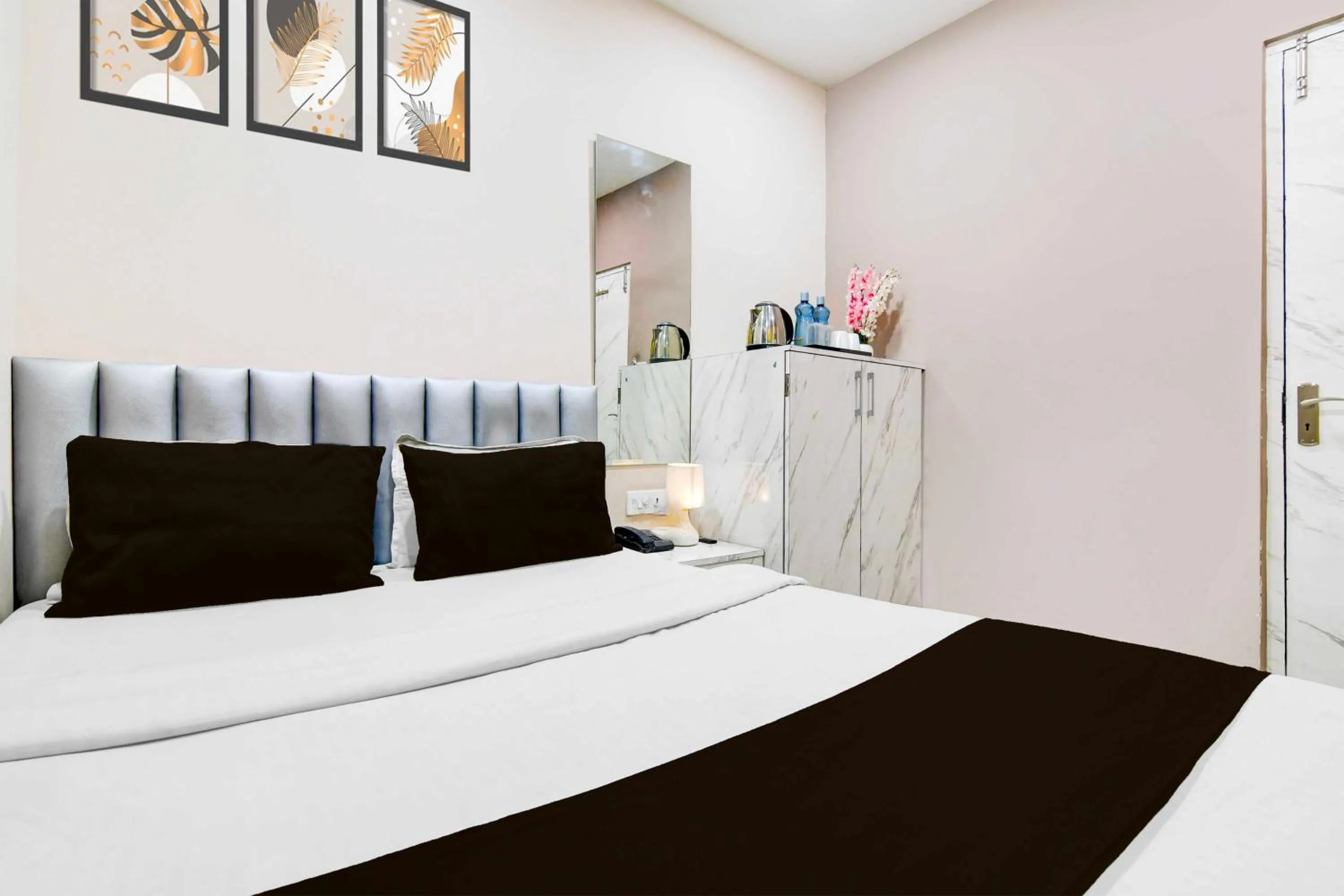 Bedroom, Bed in Collection O Marquis Street BK International