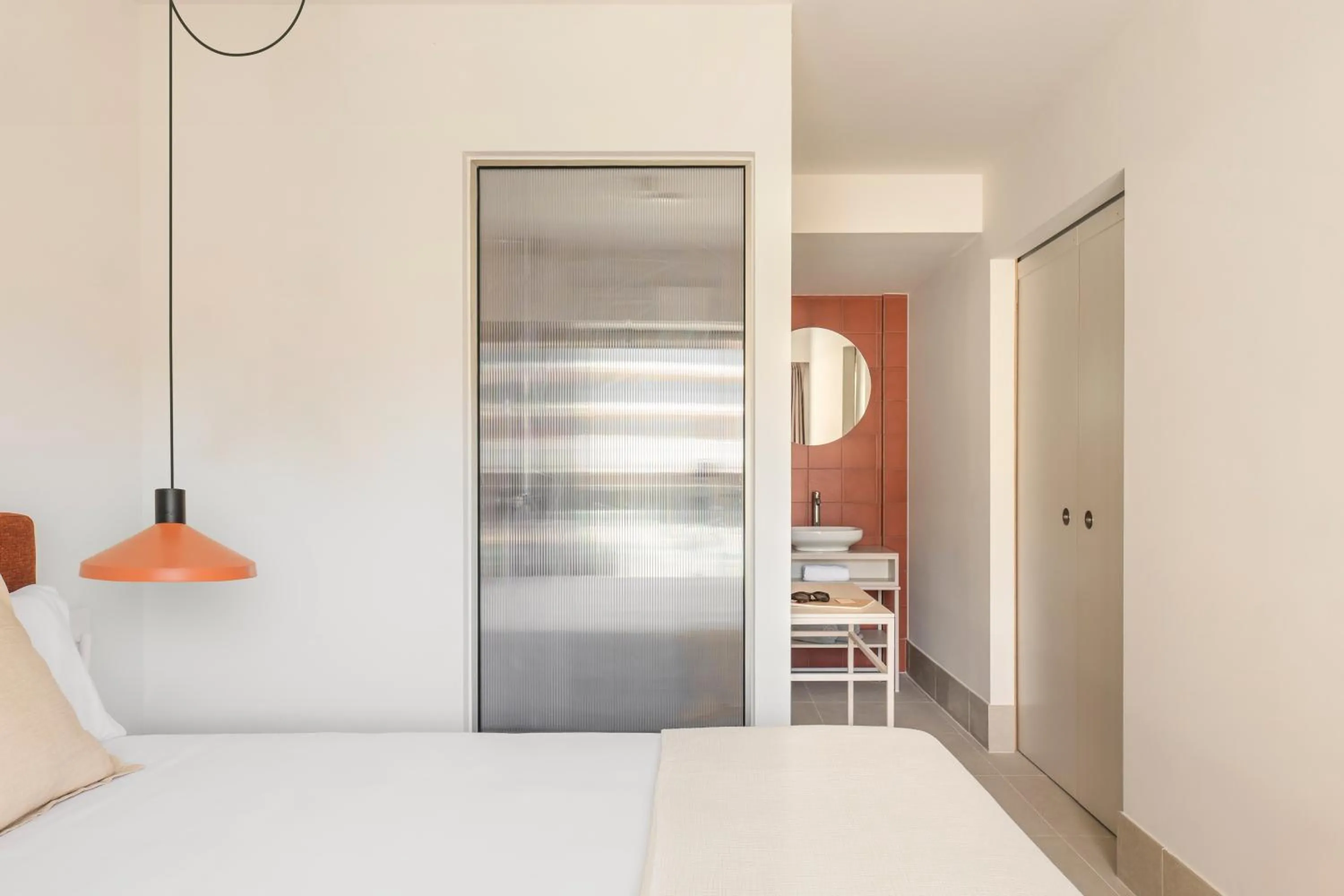 Bed in Kora Tigot