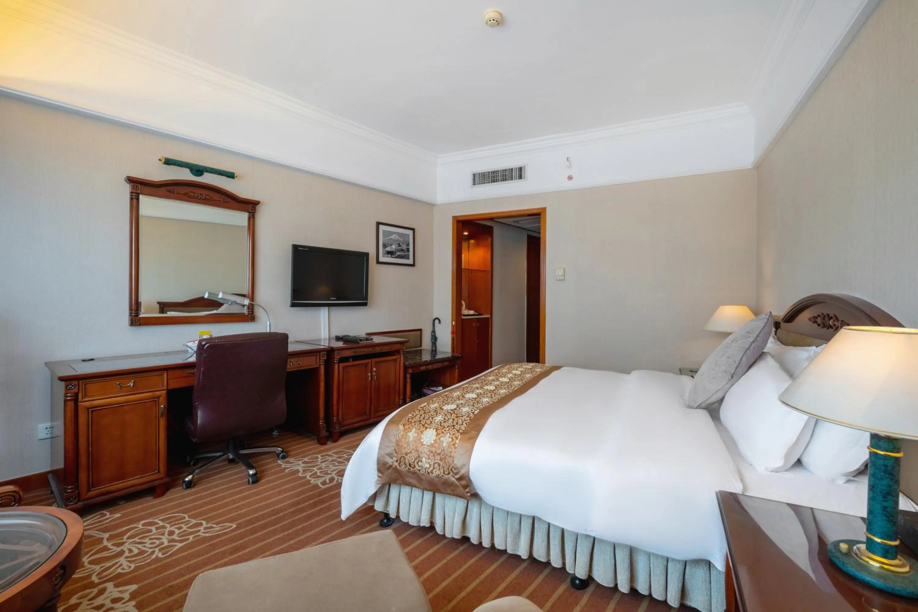 Photo of the whole room in Sunshine Holiday Hotel Fuzhou