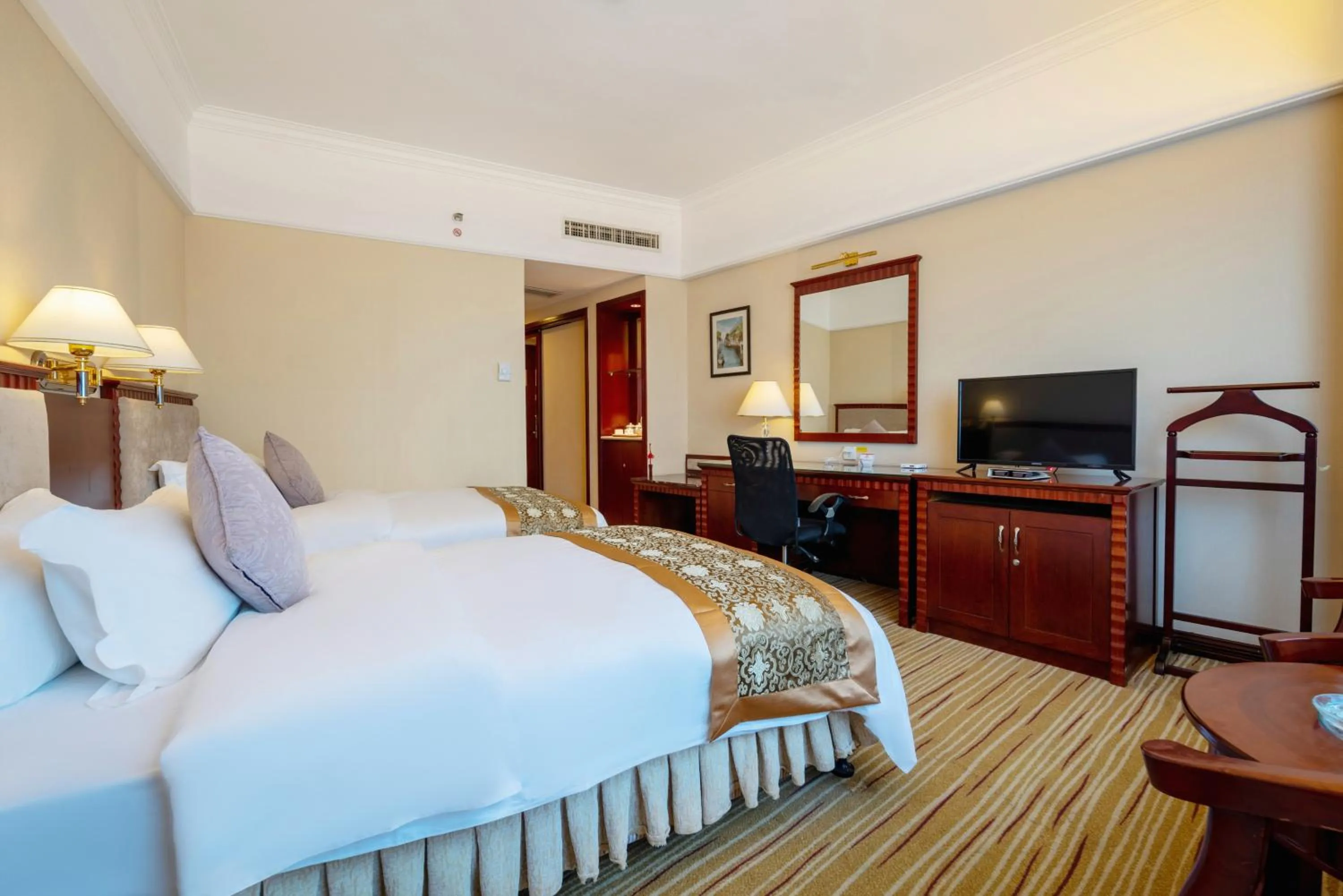 Photo of the whole room in Sunshine Holiday Hotel Fuzhou