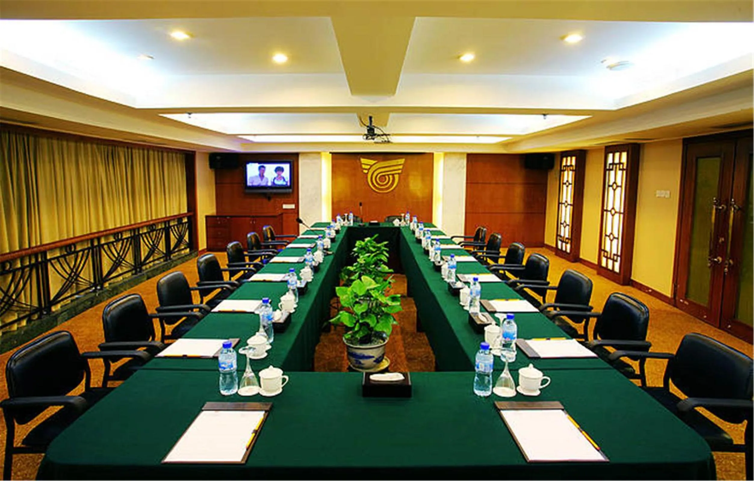 Meeting/conference room in Sunshine Holiday Hotel Fuzhou