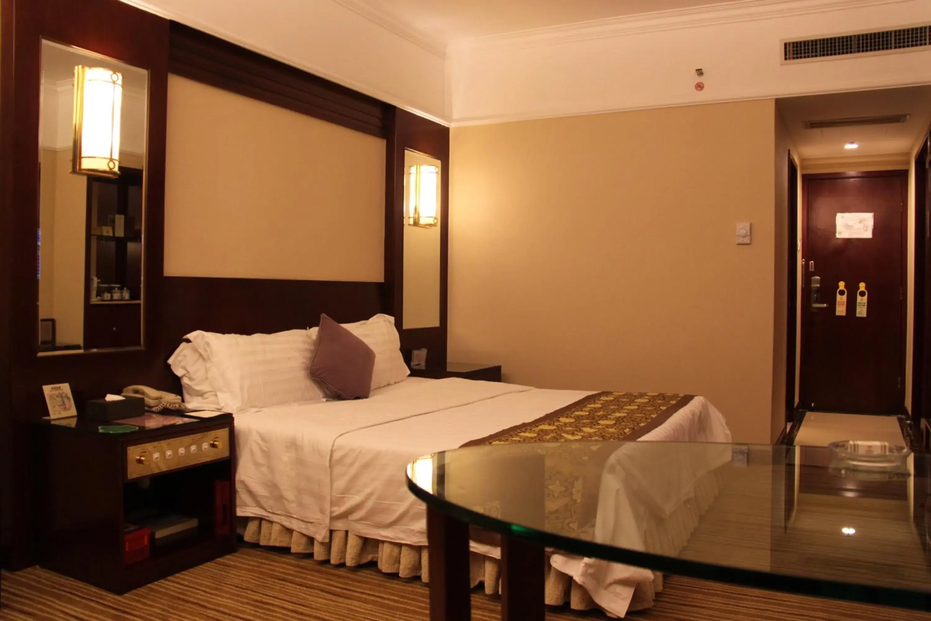 Photo of the whole room in Sunshine Holiday Hotel Fuzhou Photo of the whole room in Sunshine Holiday Hotel Fuzhou