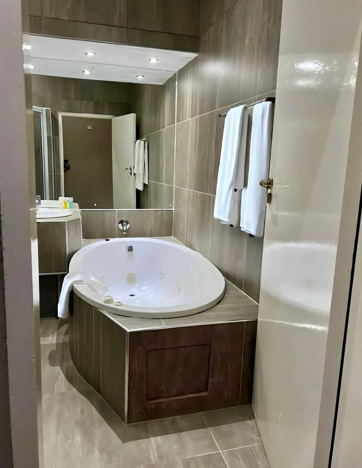 Chrismar Hotel Lusaka