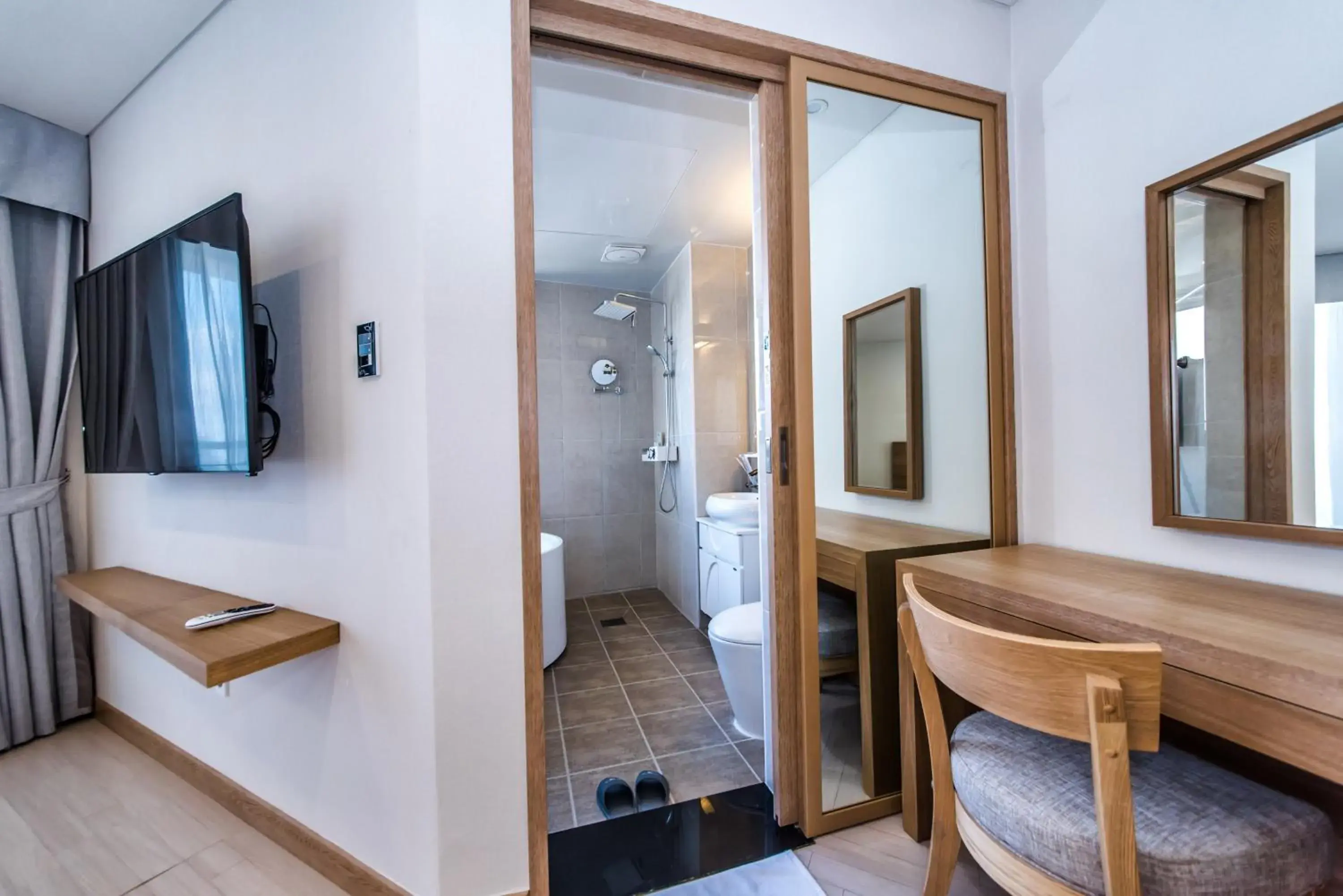 Photo of the whole room in BK Hotel Jeju Photo of the whole room in BK Hotel Jeju