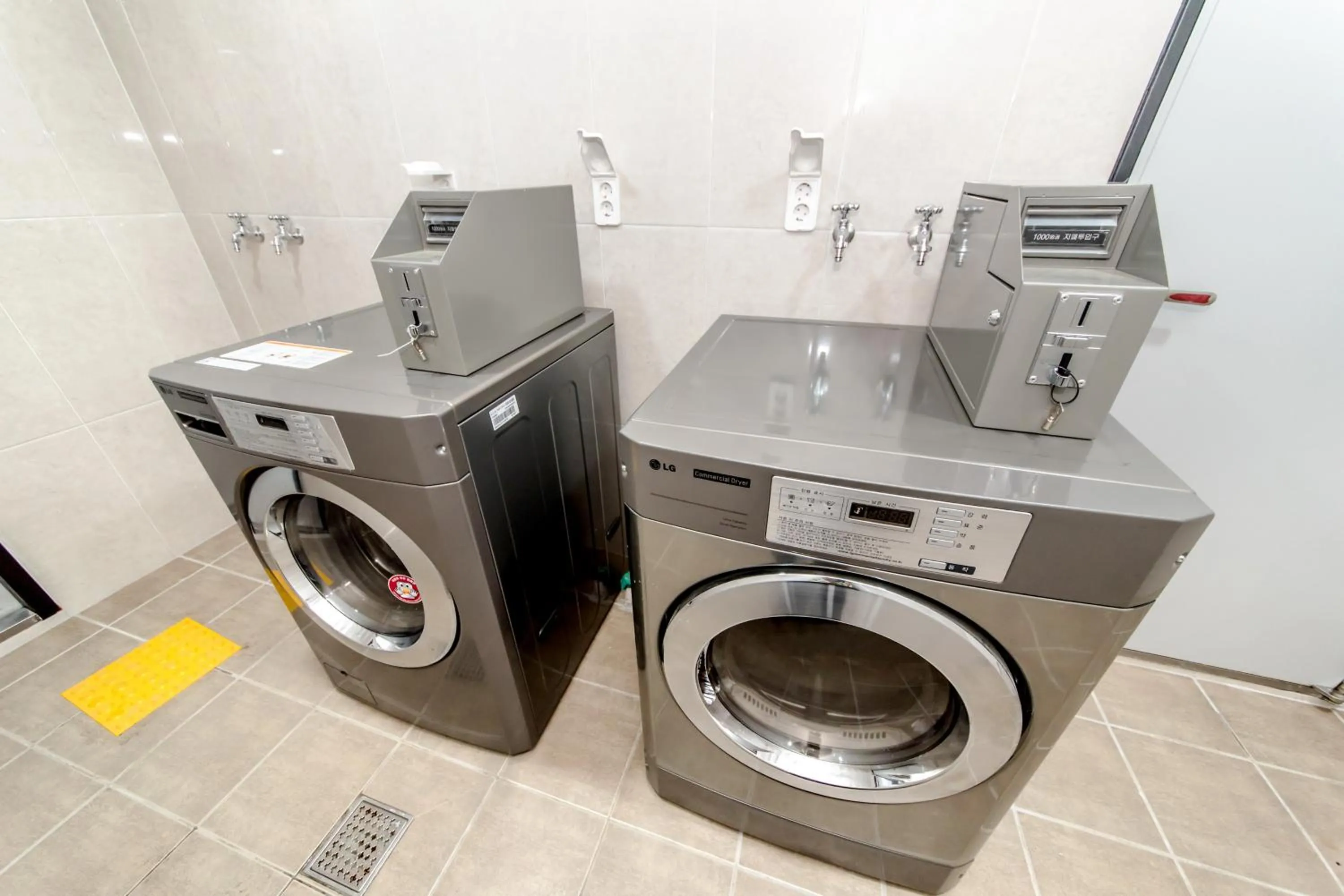 Area and facilities in BK Hotel Jeju