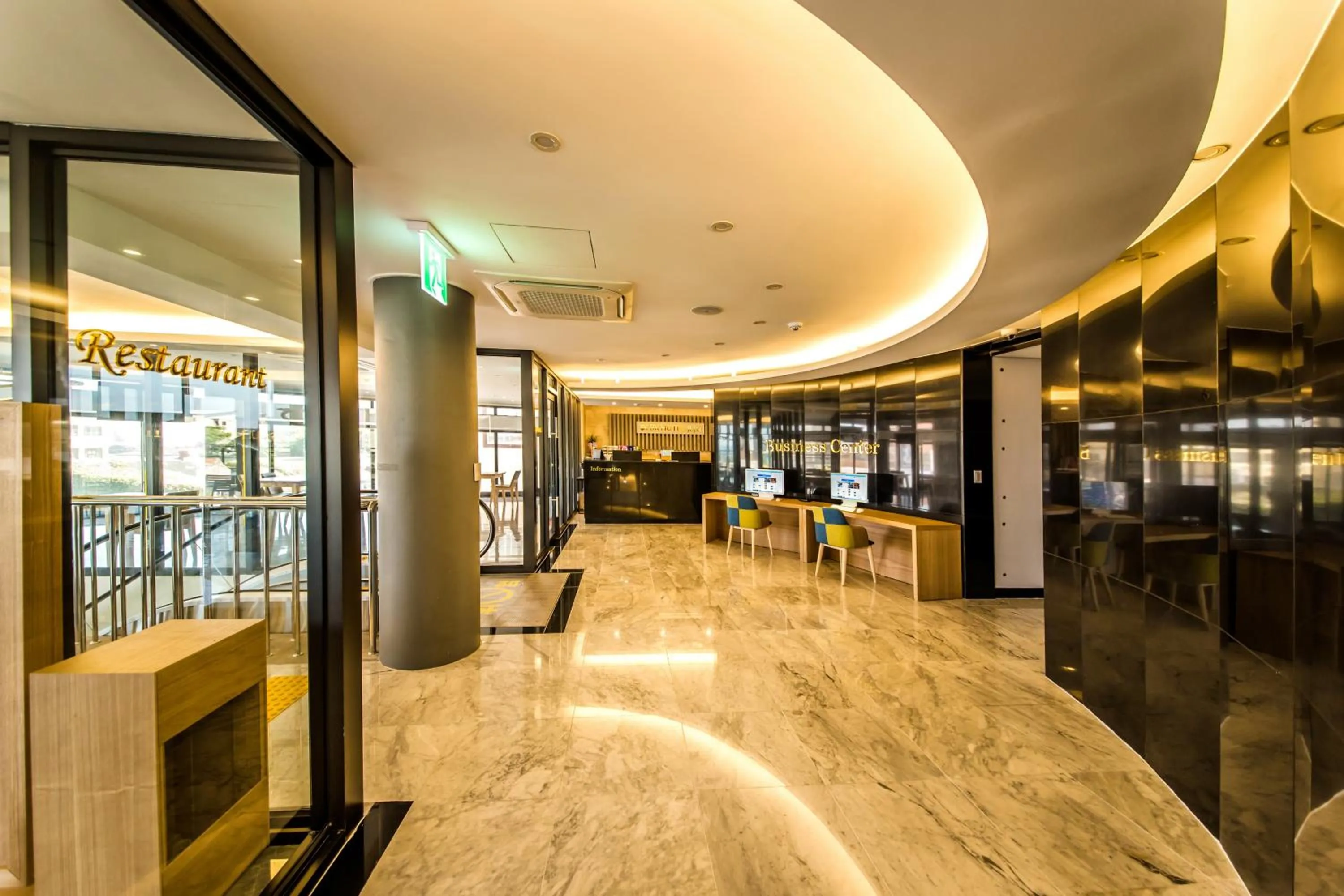 Lobby or reception in BK Hotel Jeju