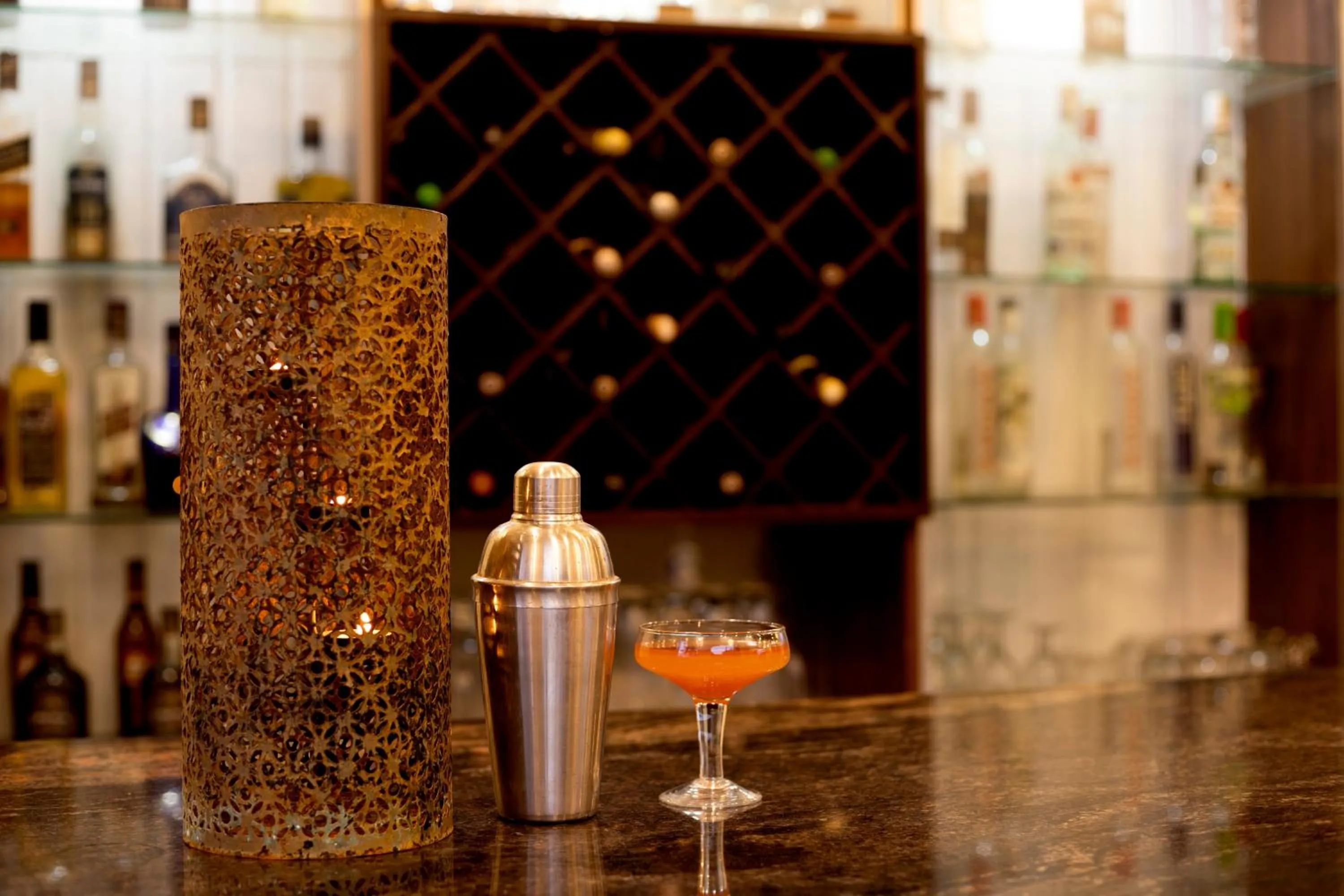 Lounge or bar in La Vaiencia Beach Resort, Morjim