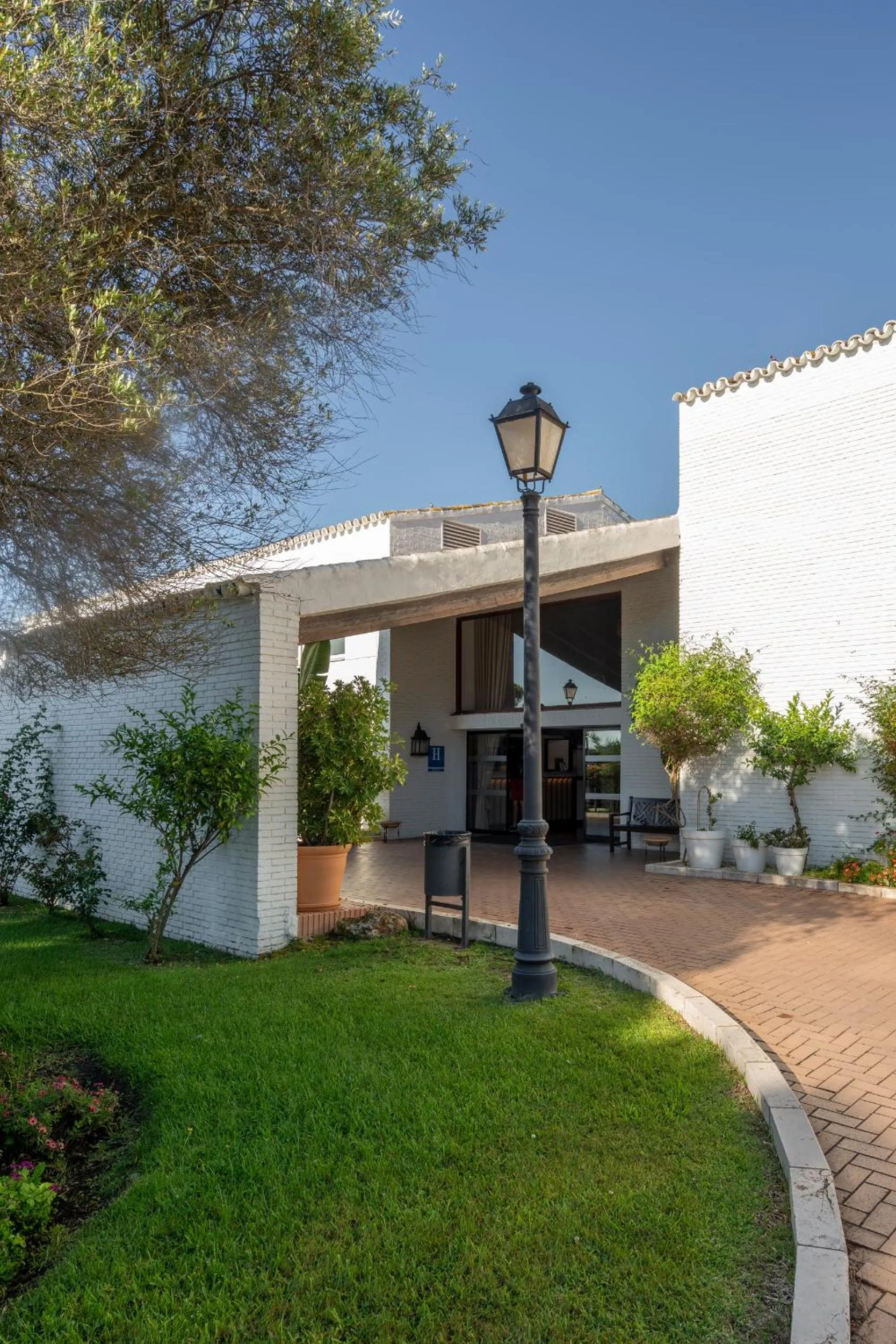 Lobby or reception in Parador de Mazagón