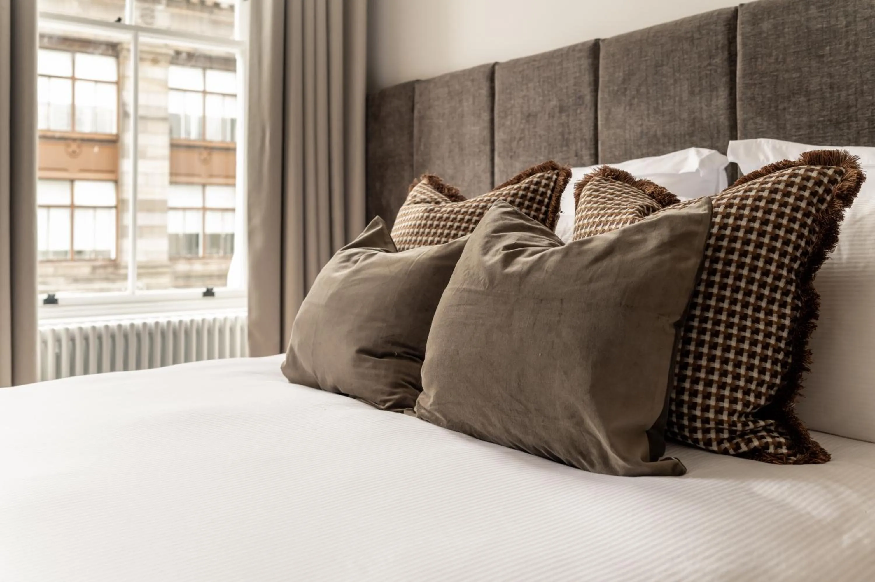 Bed in Moment Blythswood St