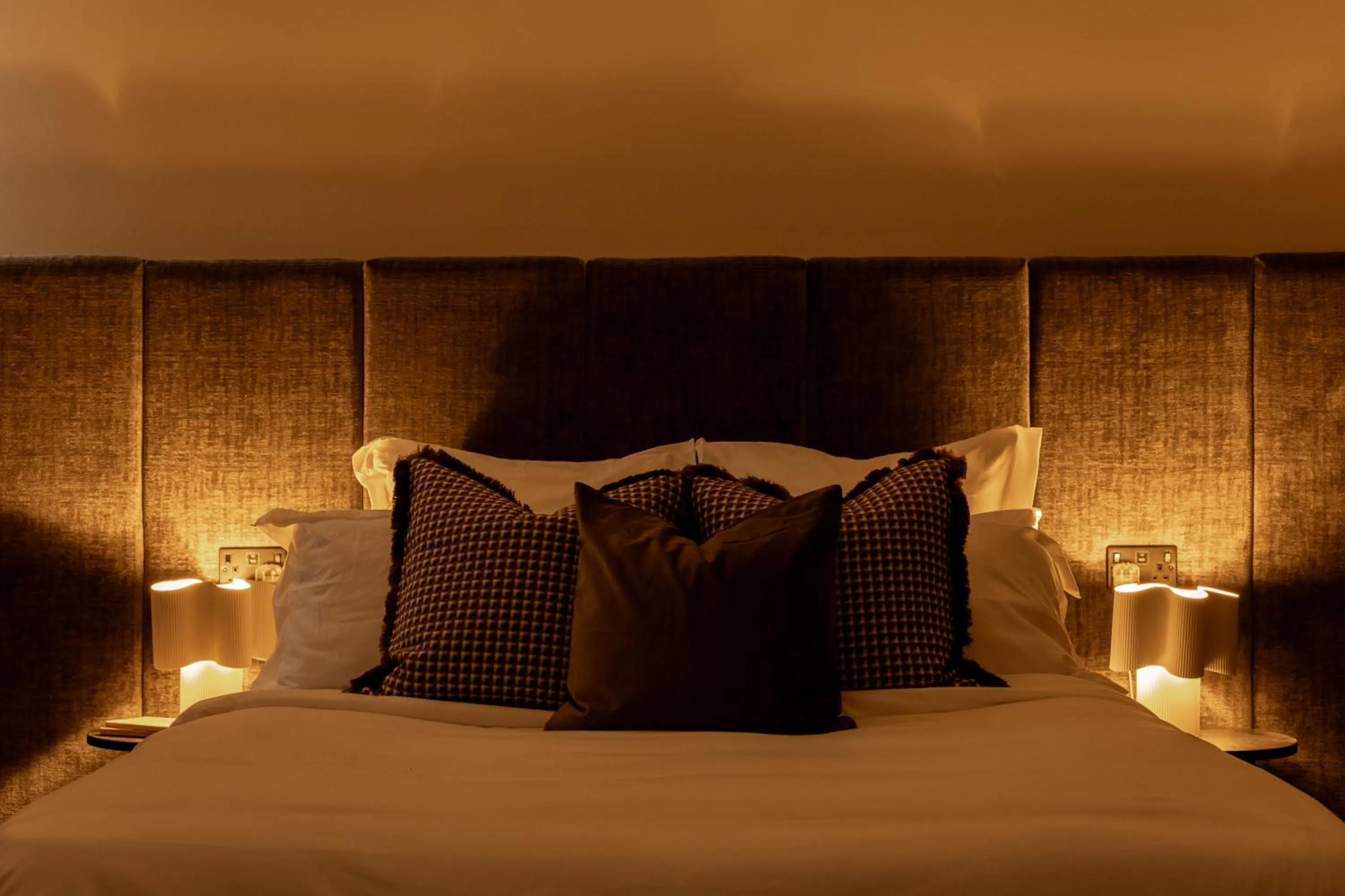 Bed in Moment Blythswood St