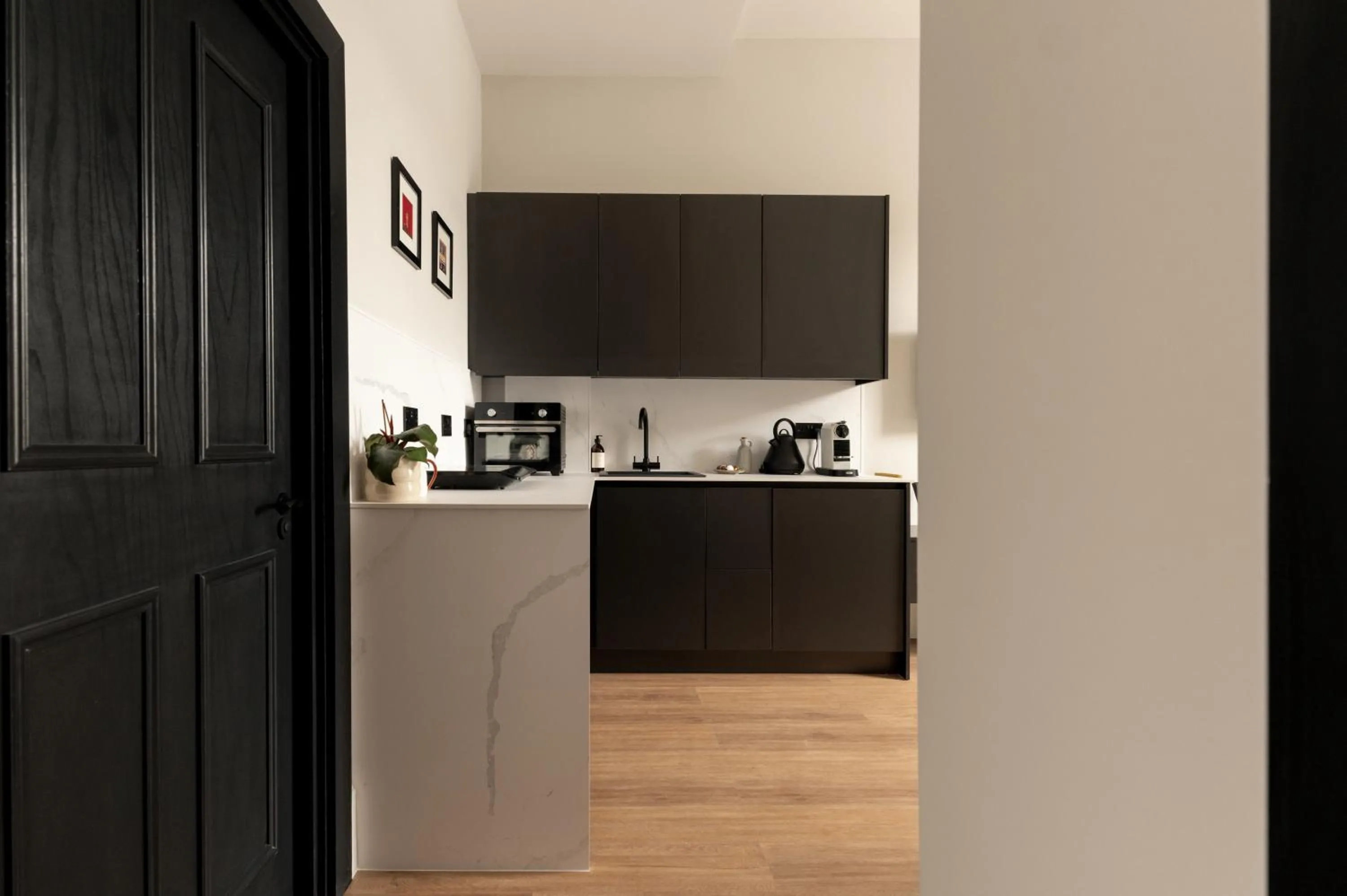 Kitchen or kitchenette in Moment Blythswood St