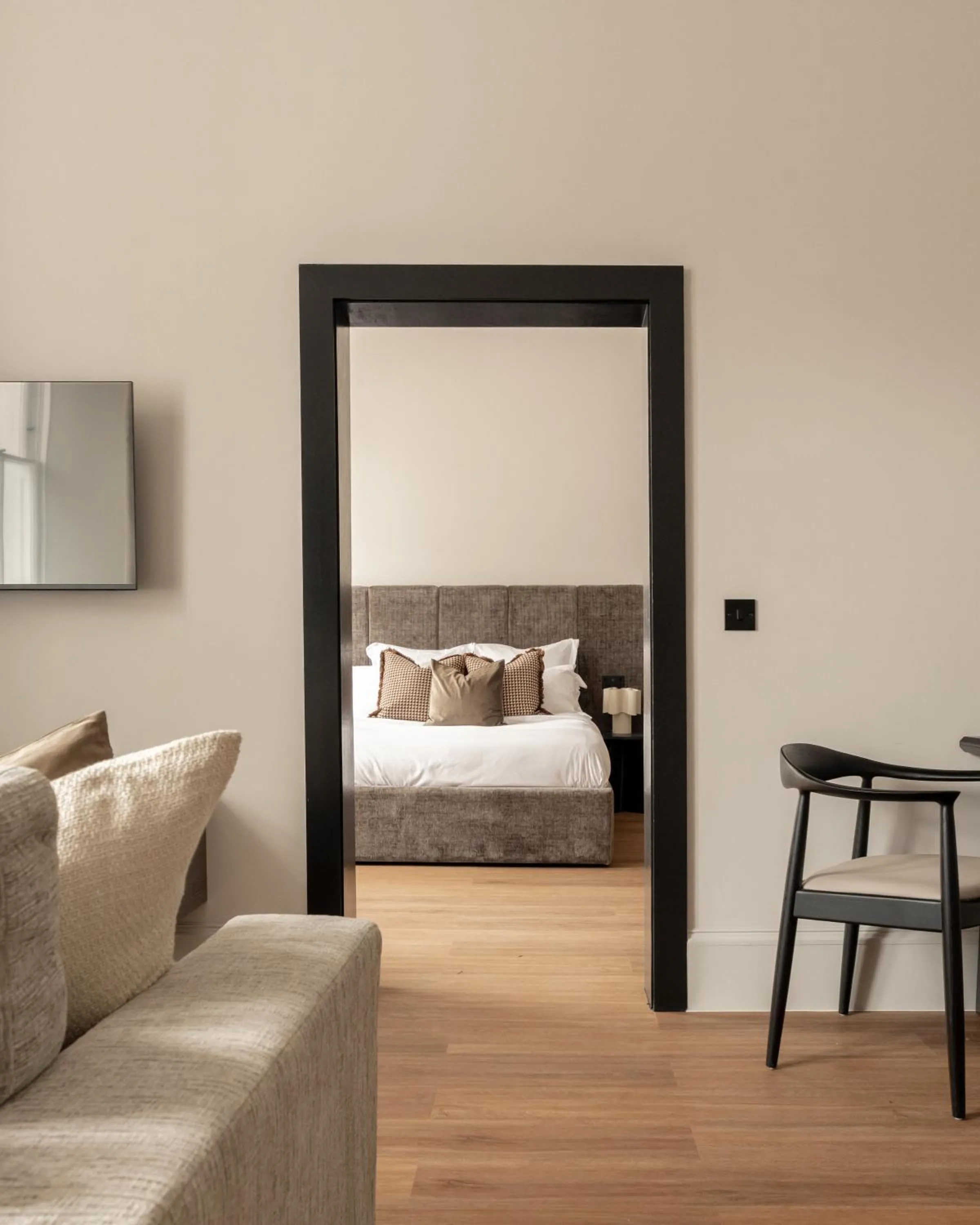 Bedroom, Bed in Moment Blythswood St