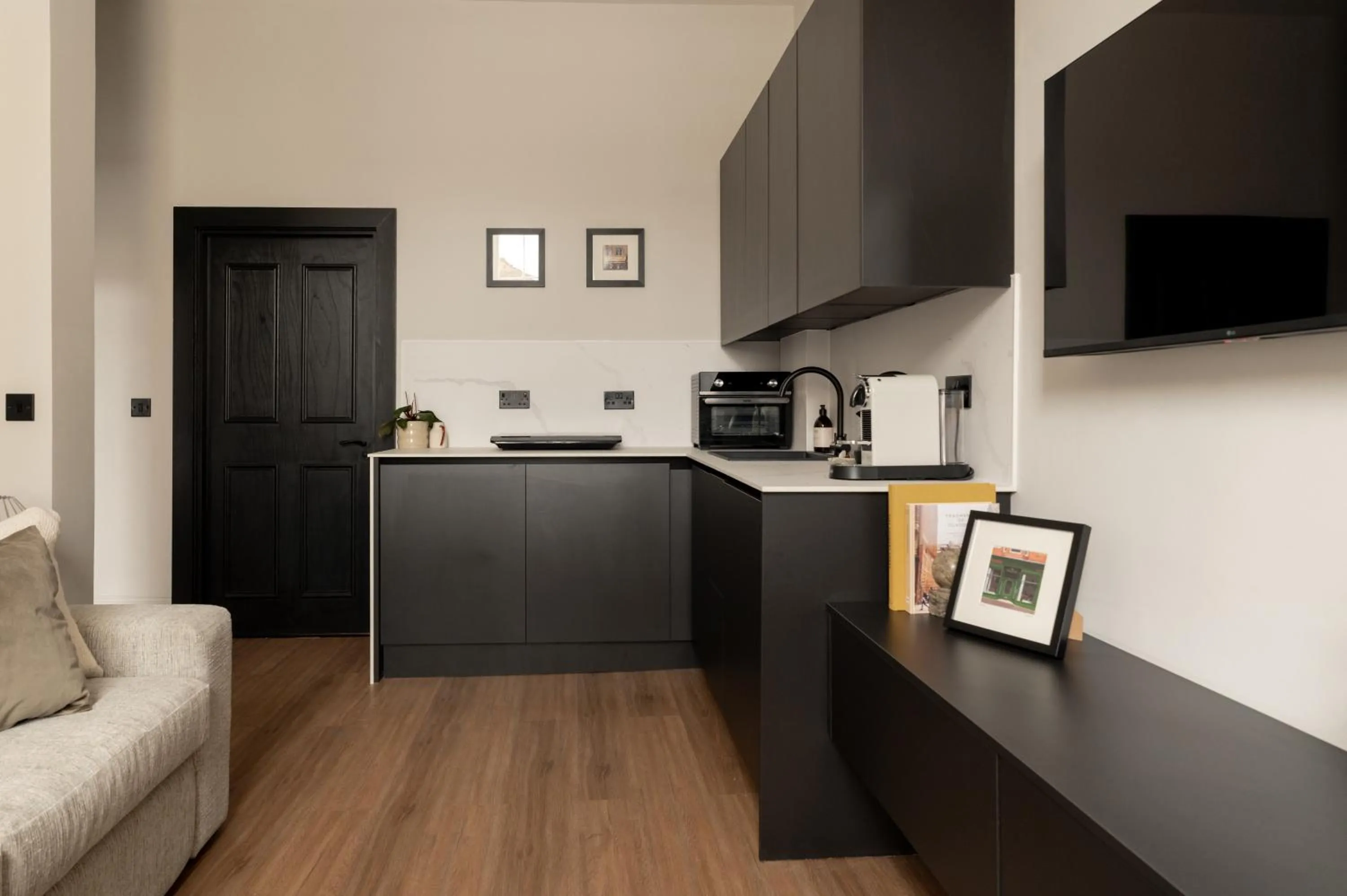 Kitchen or kitchenette in Moment Blythswood St