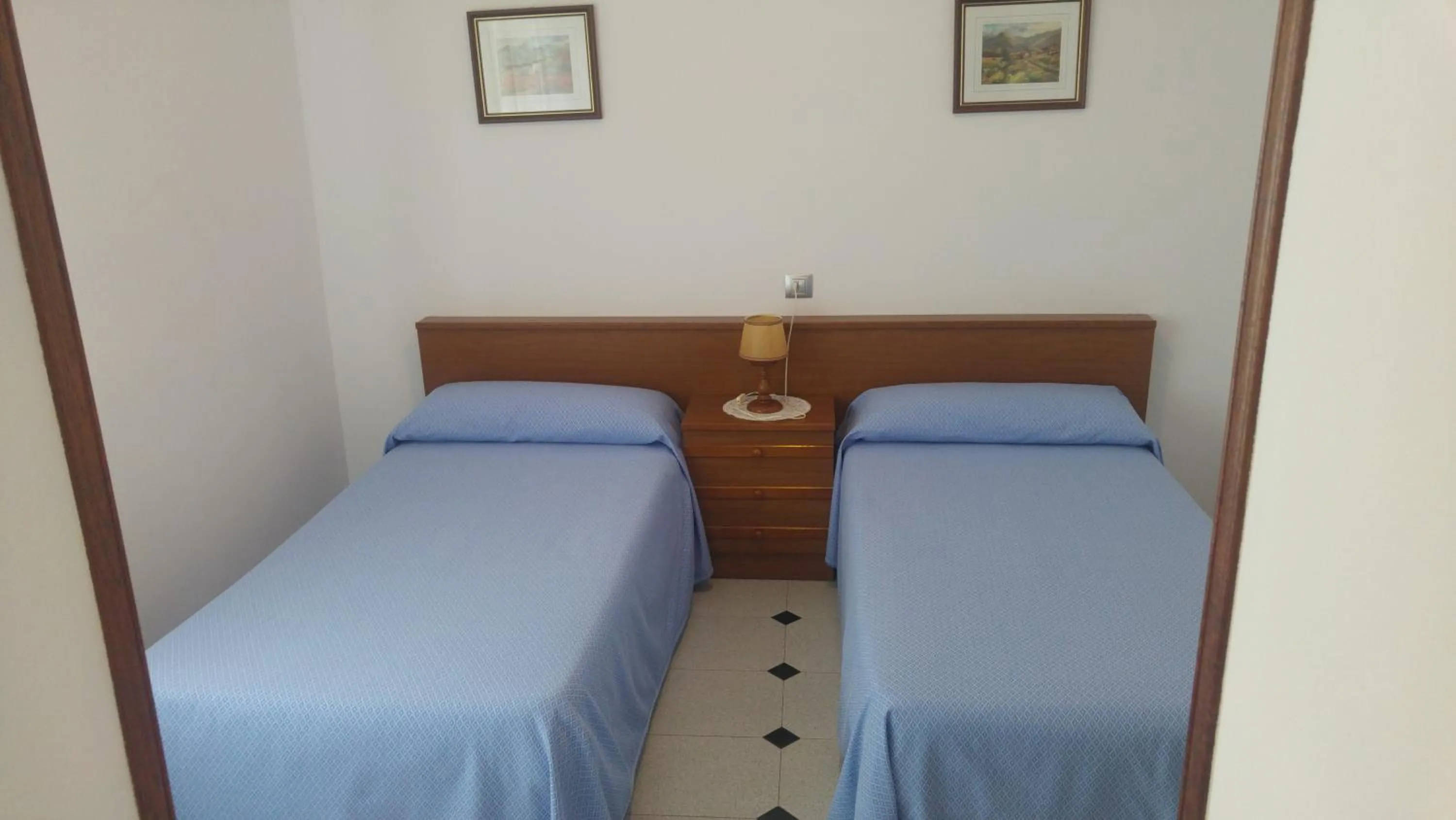 Hotel La Encina Celorio Llanes PARKING