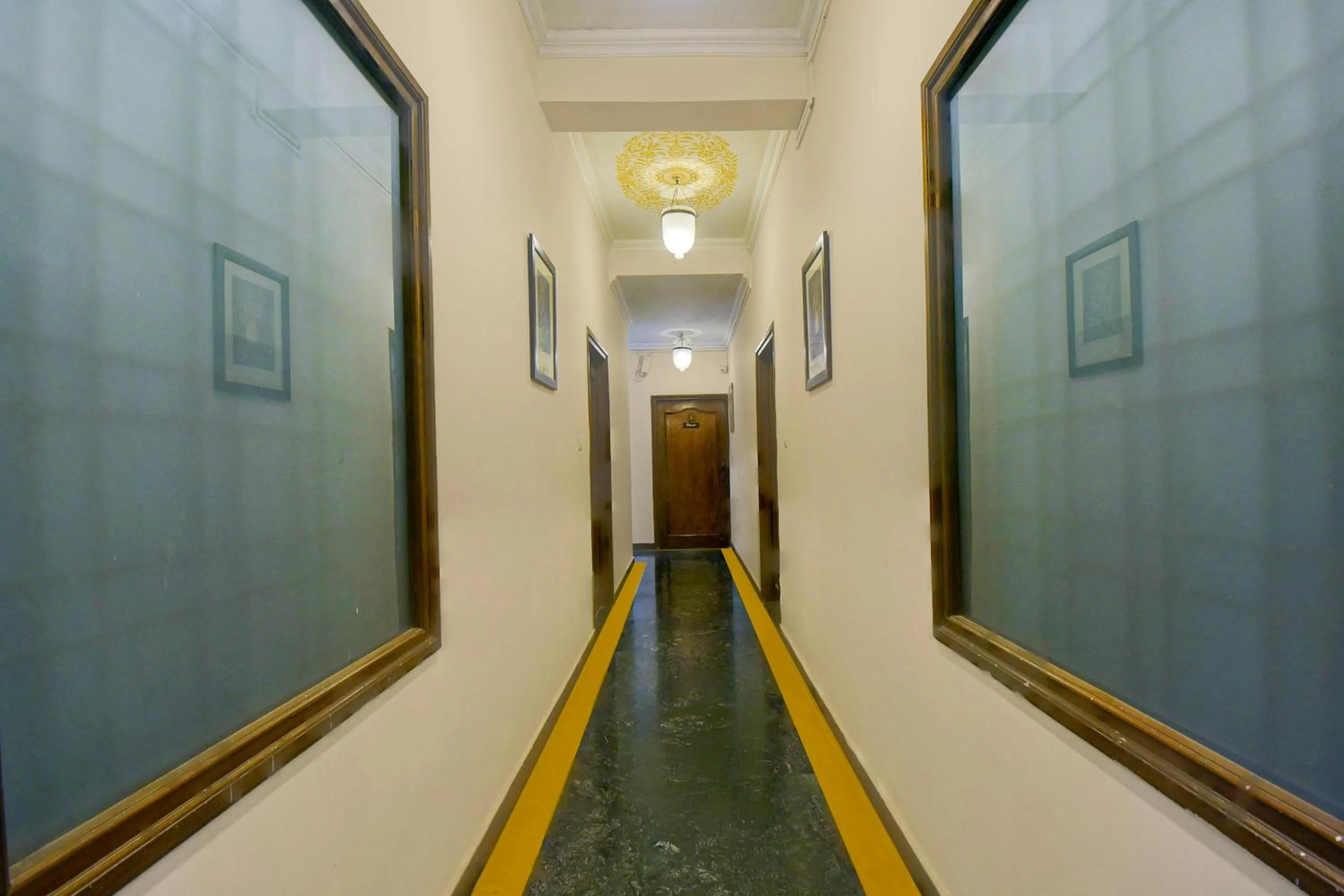 Lobby or reception in Collection O Jal Mahal Jaipur Formerly Little Ganesha Inn