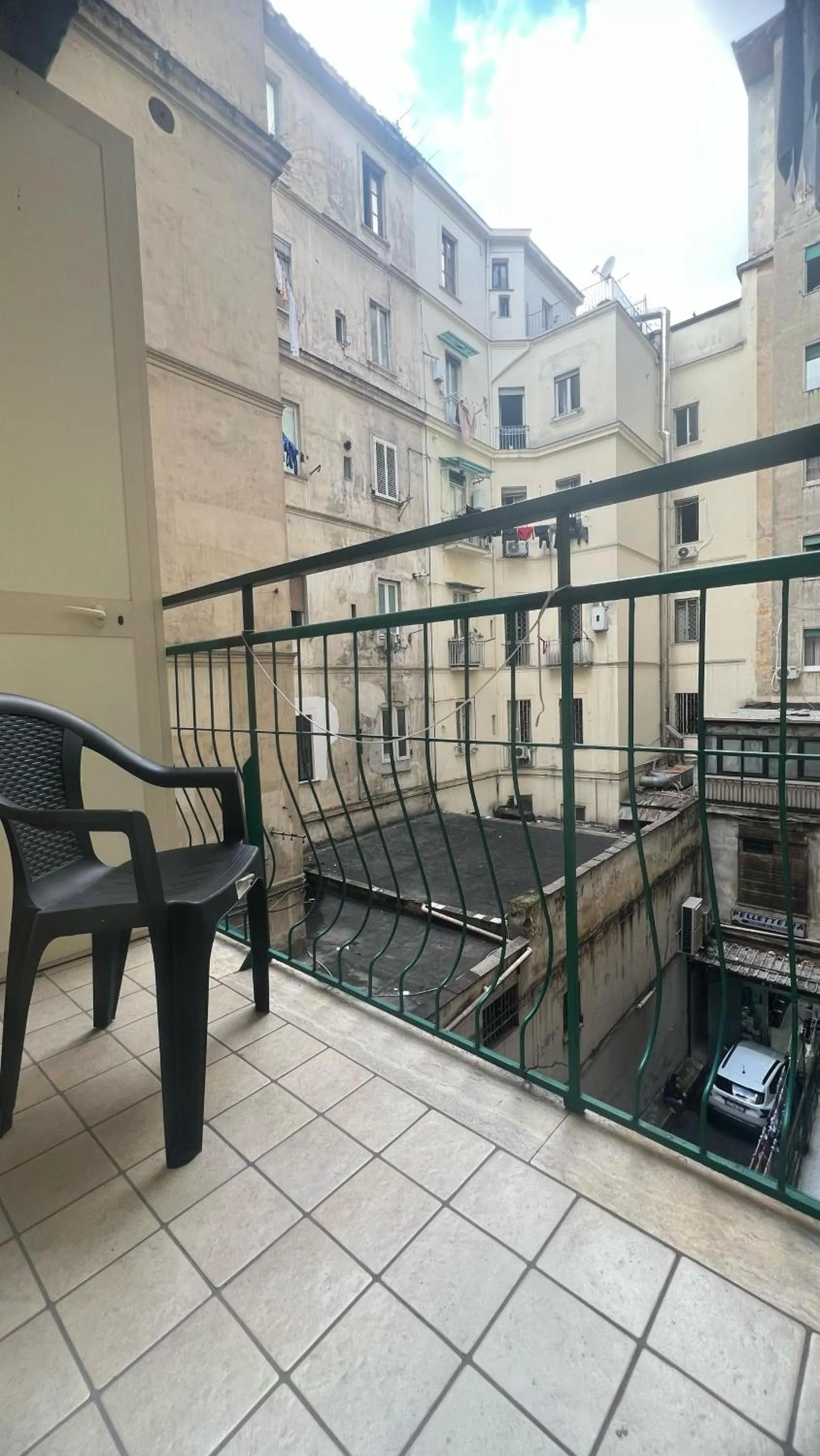 Balcony/Terrace in Top Floor Rentrooms Napoli