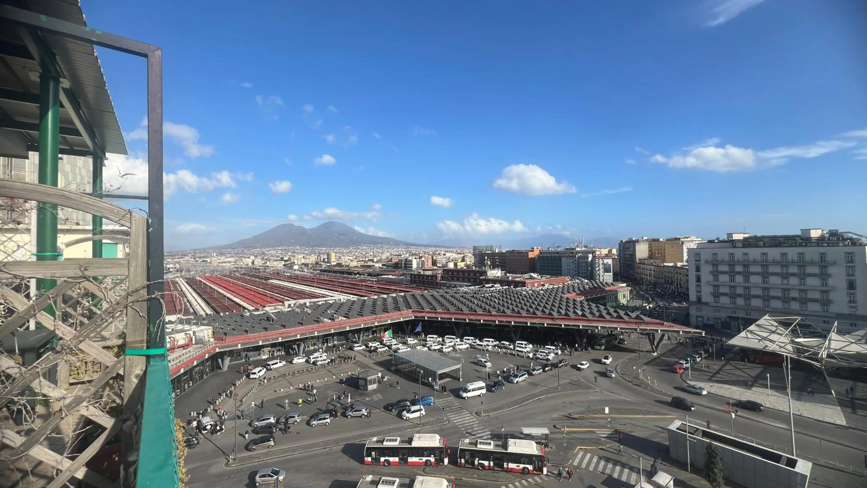Natural landscape in Top Floor Rentrooms Napoli