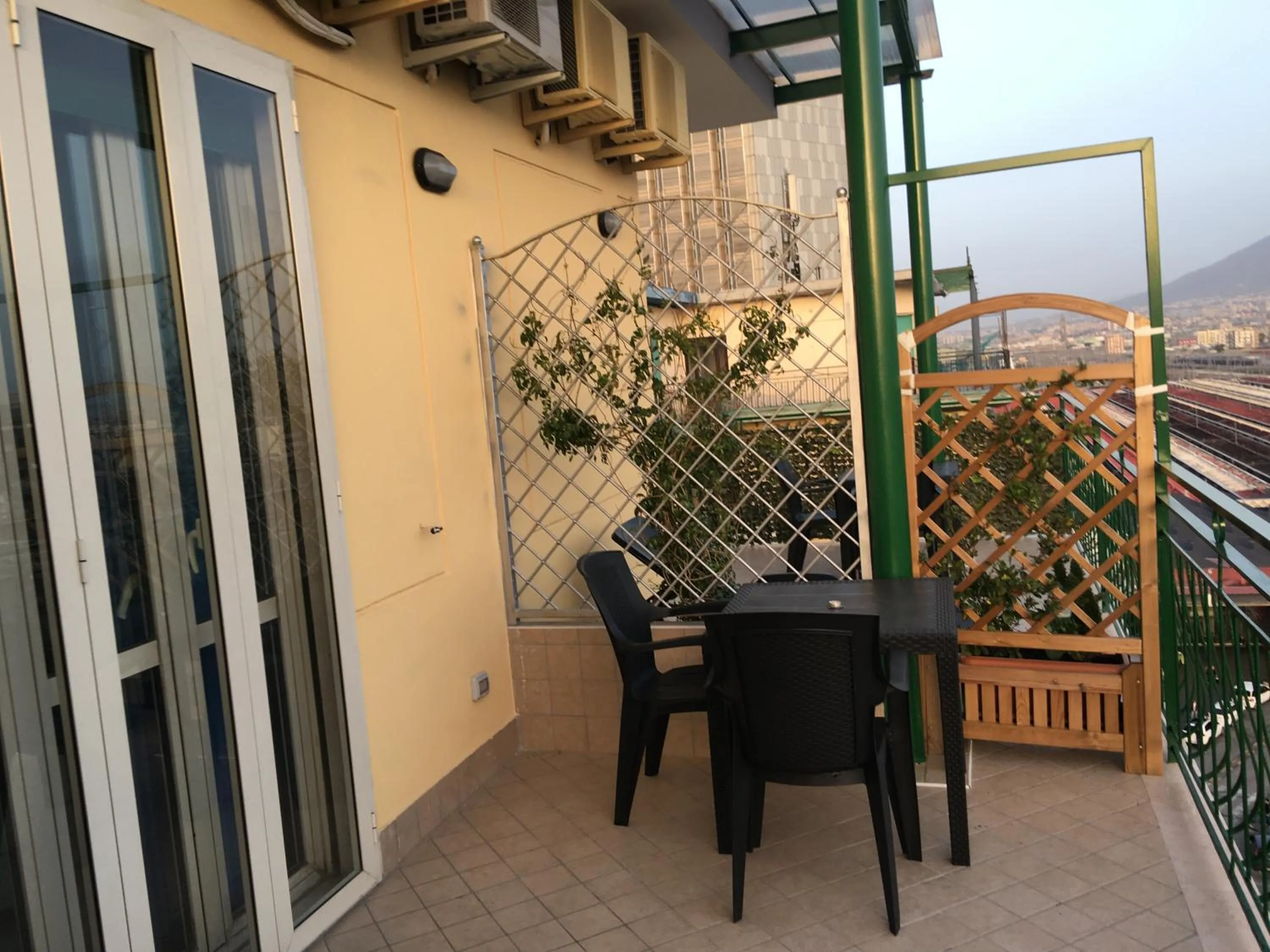 View (from property/room) in Top Floor Rentrooms Napoli