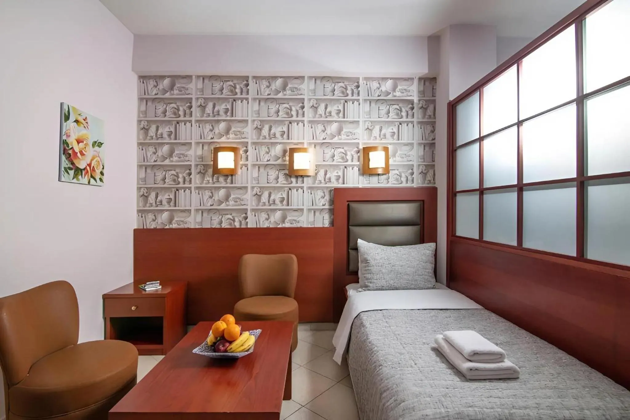 Photo of the whole room, Bed in City Life Port Hotel