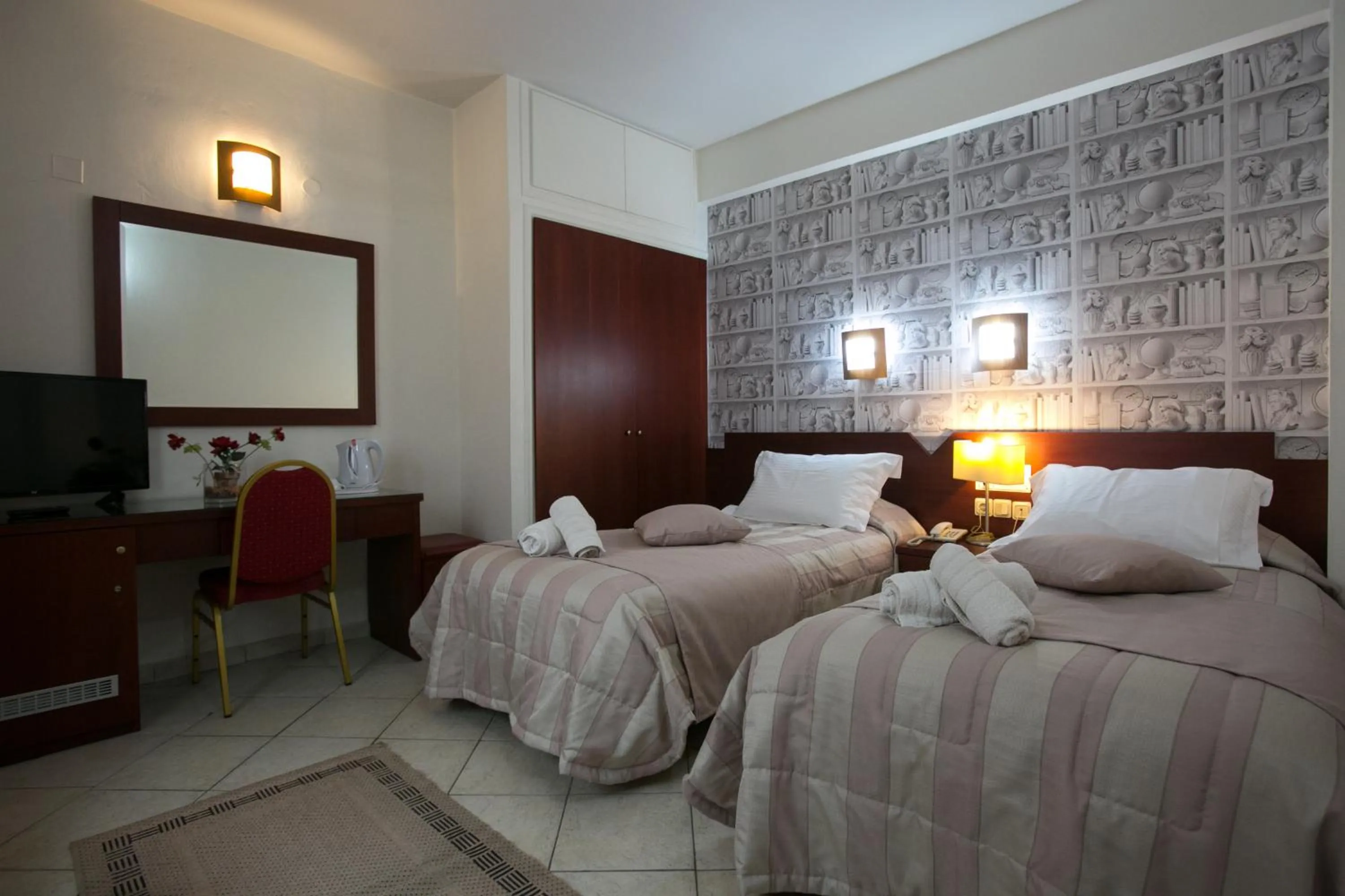 Bed in City Life Port Hotel