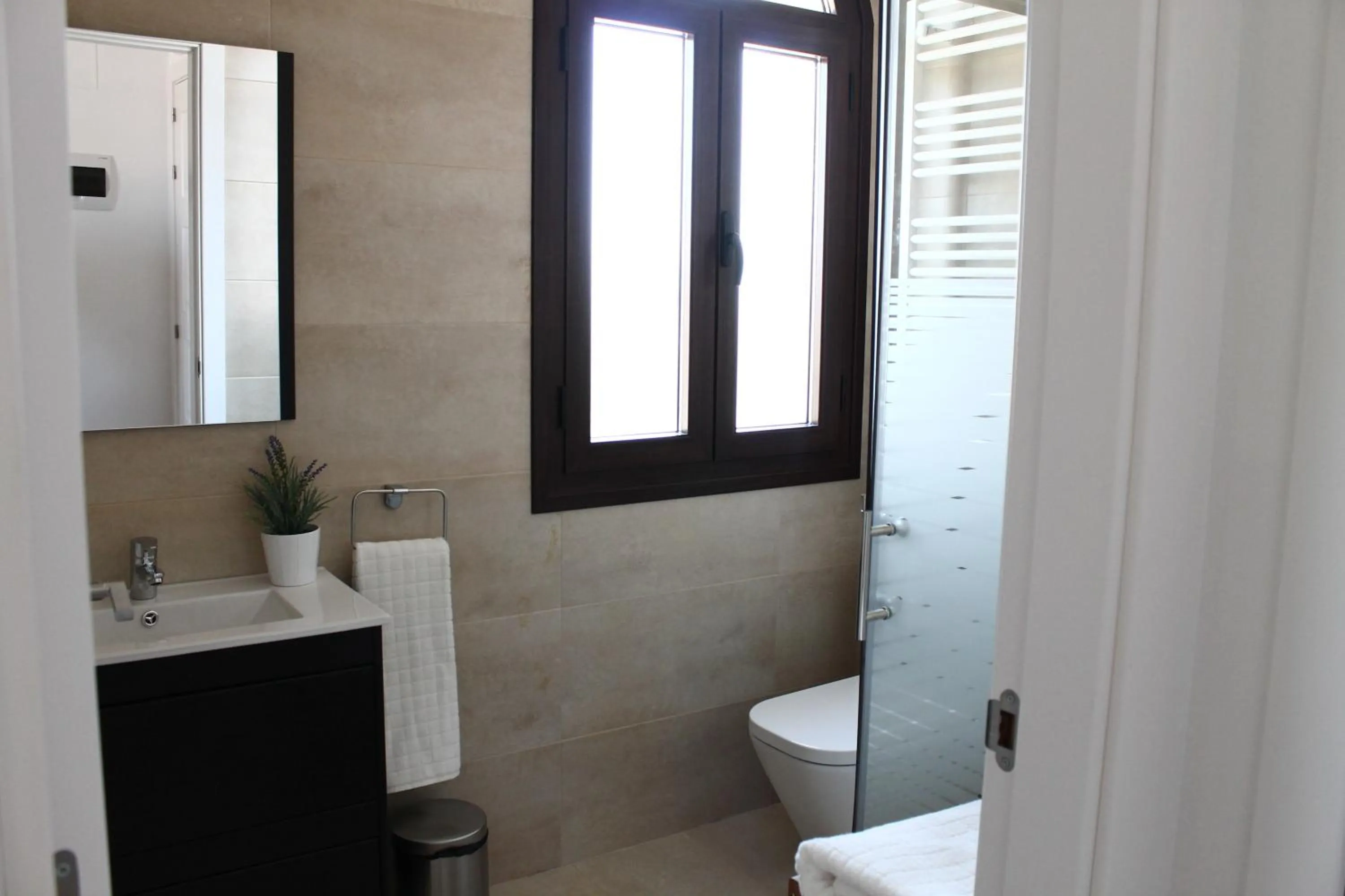 Shower in Hostal Landhaus