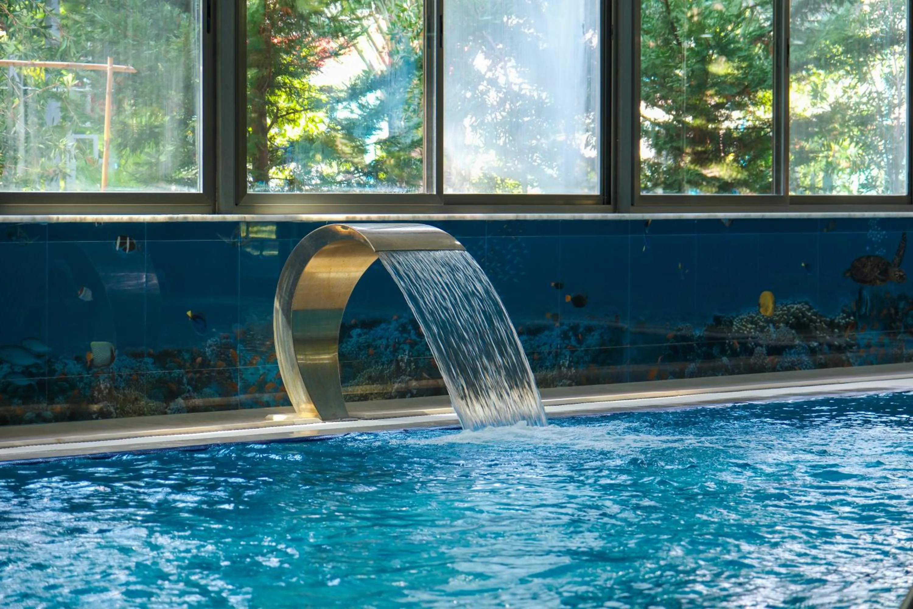 Swimming pool in Graf Victor Apart Hotel