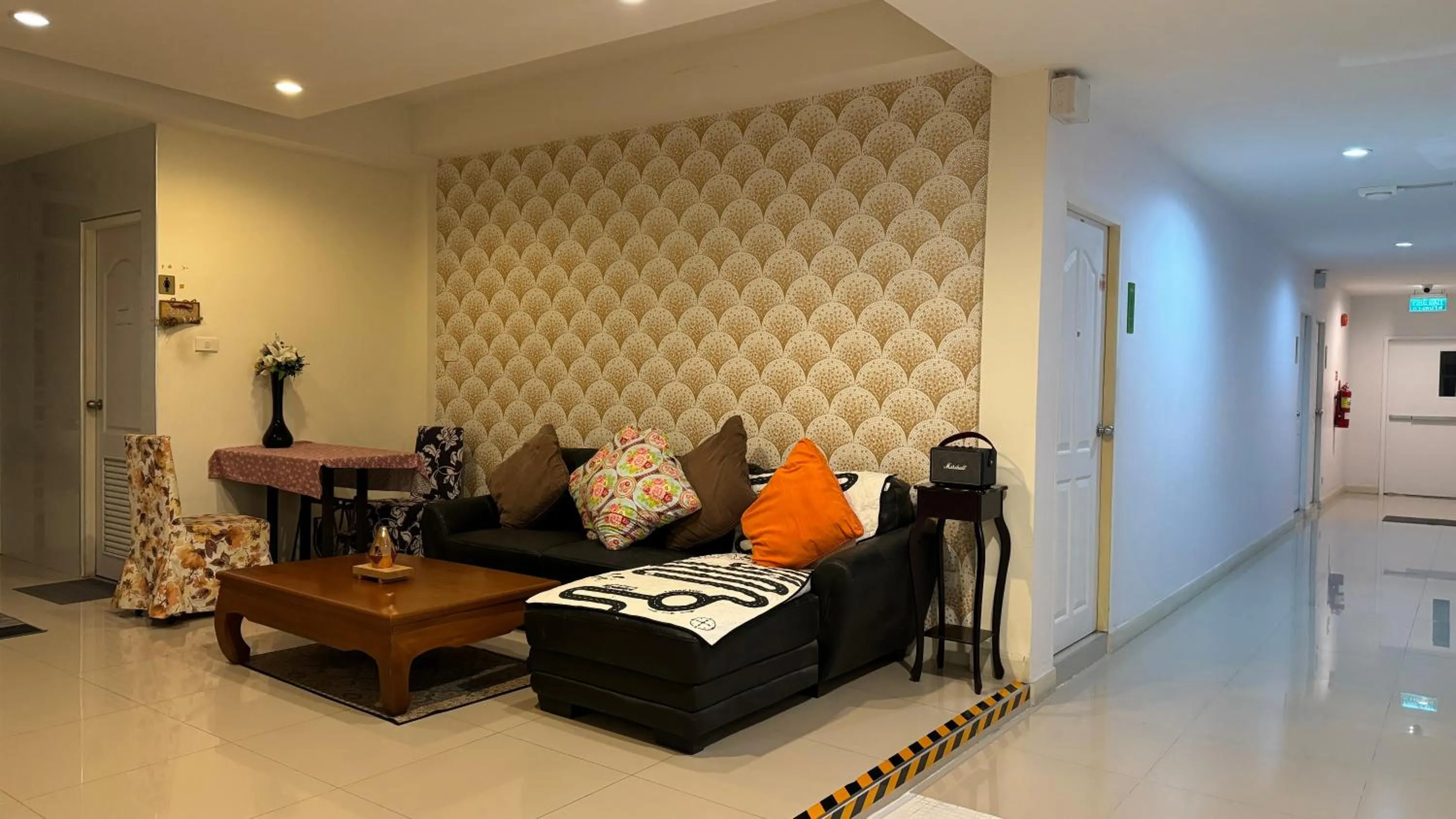 Privacy Residence Lopburi