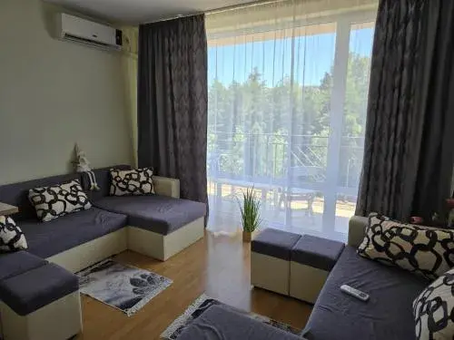 One-Bedroom Apartment in Orchid Fort Garden One-Bedroom Apartment in Orchid Fort Garden