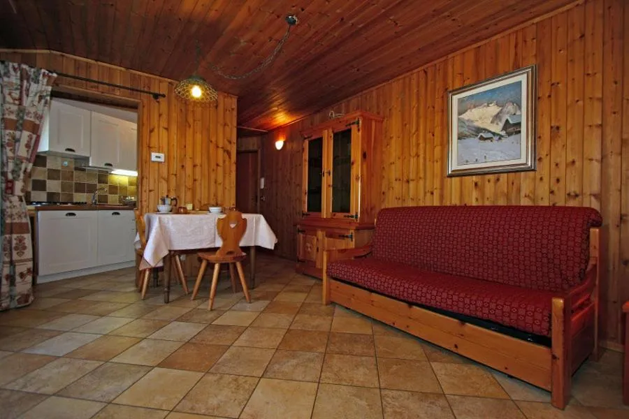 One-Bedroom Superior Apartment in Champoluc Apartment
