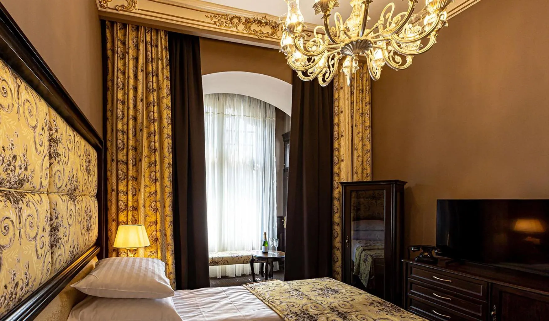 Standard Double Room in Heritage Boutique Hotel Sighisoara